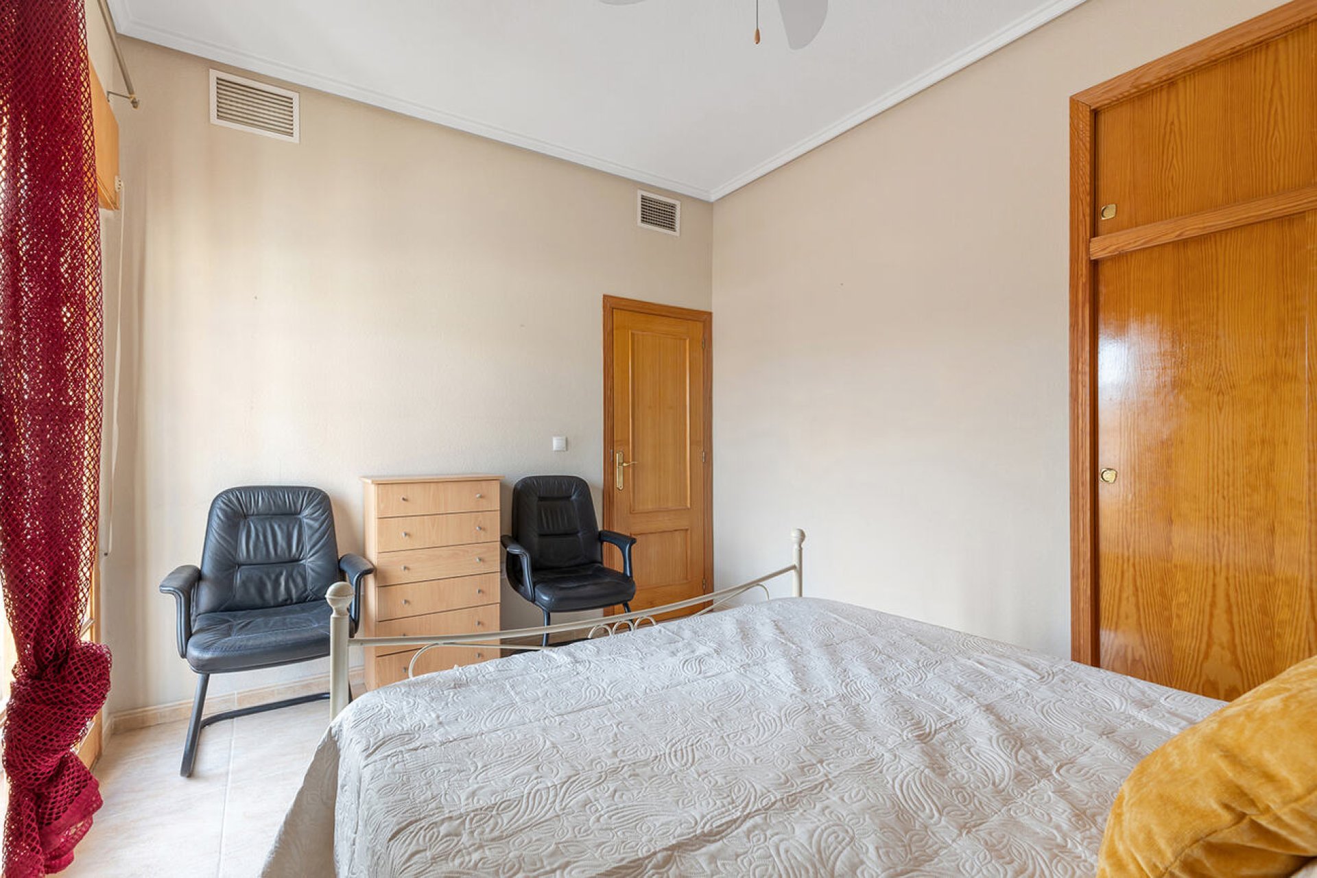 Segunda mano - Villa -
Ciudad Quesada