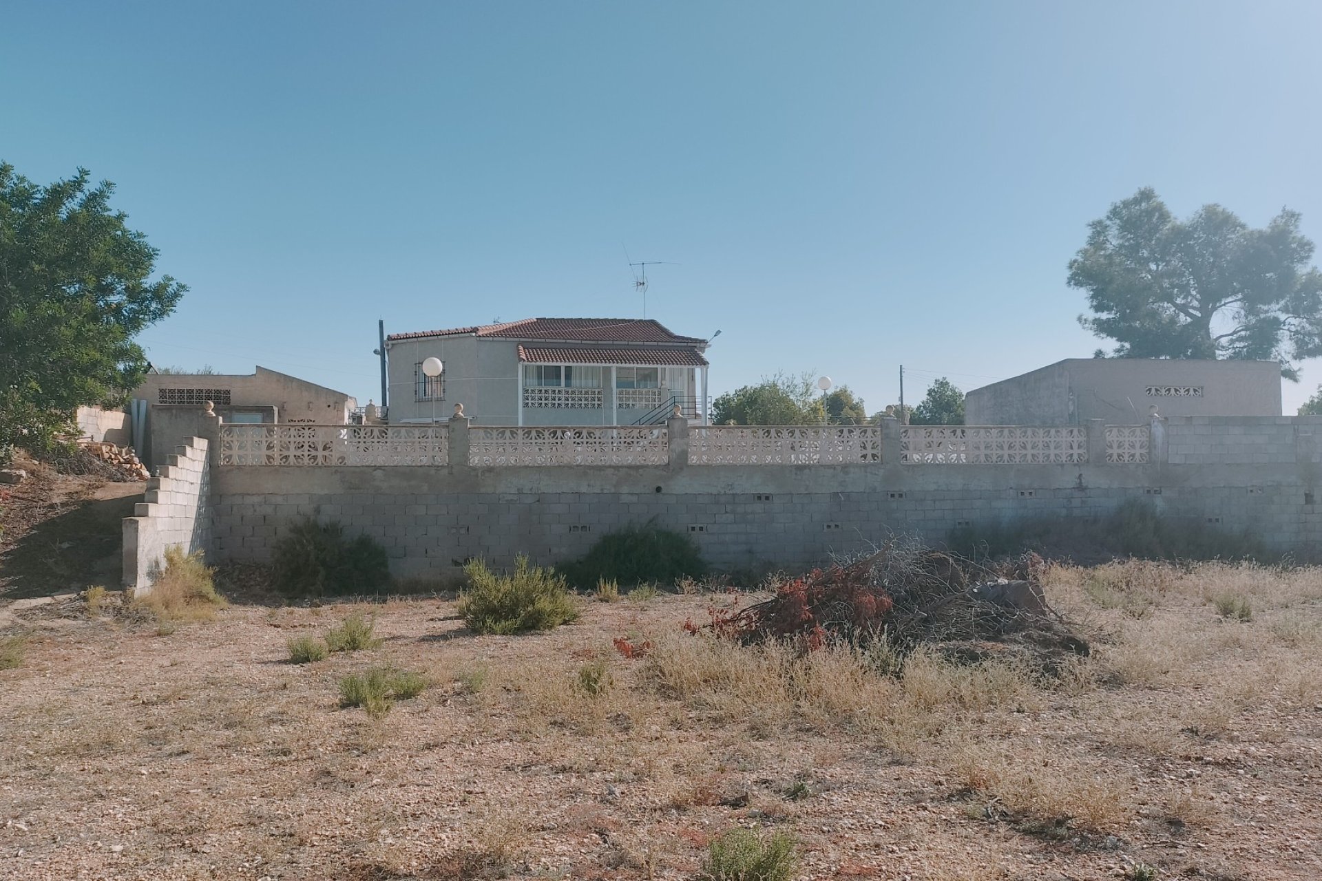 Segunda mano - Villa -
Crevillent - Inland