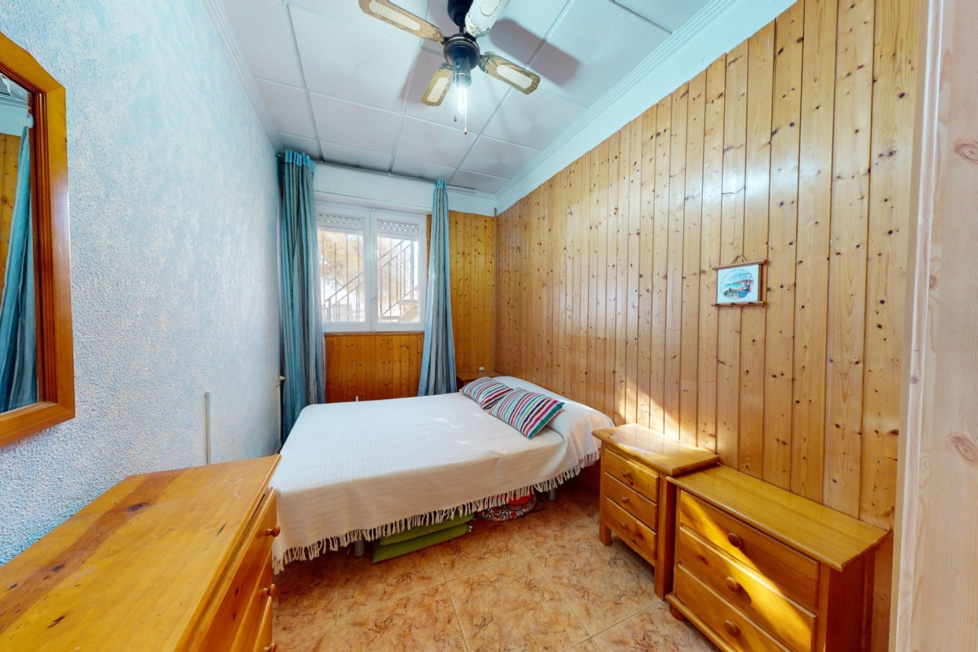 Segunda mano - Villa -
Crevillent - Inland