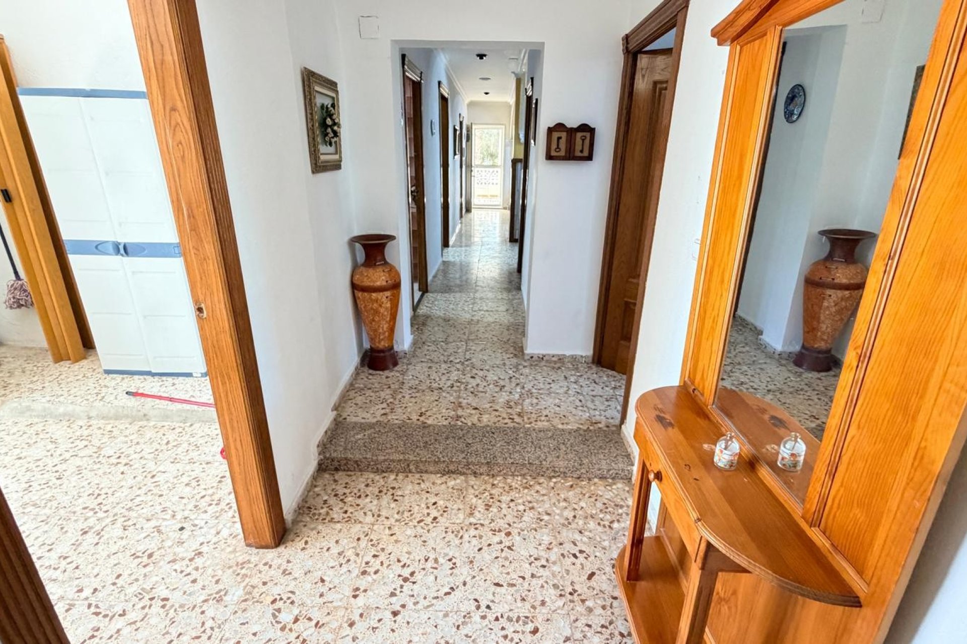 Segunda mano - Villa -
Crevillent - Inland