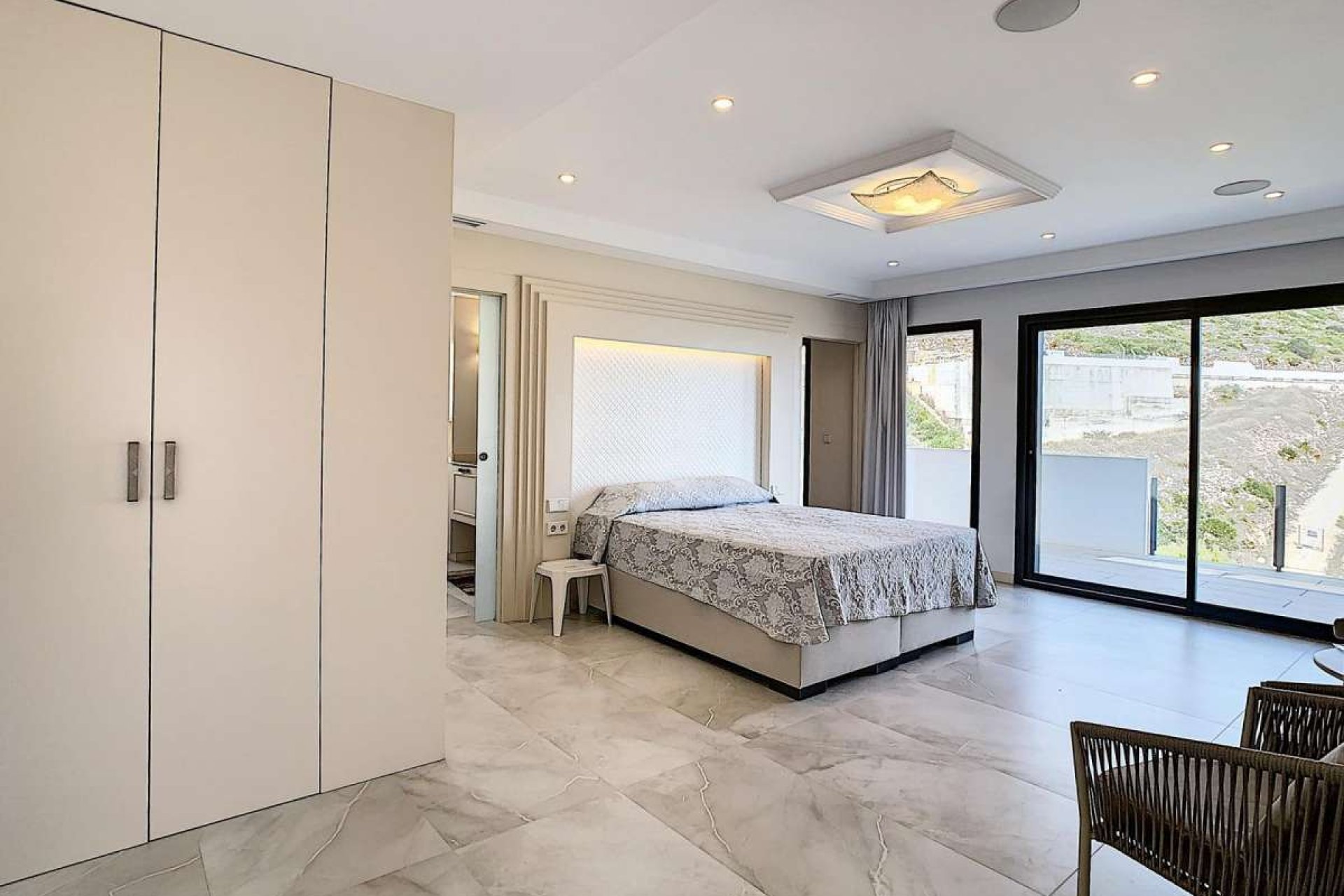 Segunda mano - Villa -
Cumbre del Sol - Costa Blanca