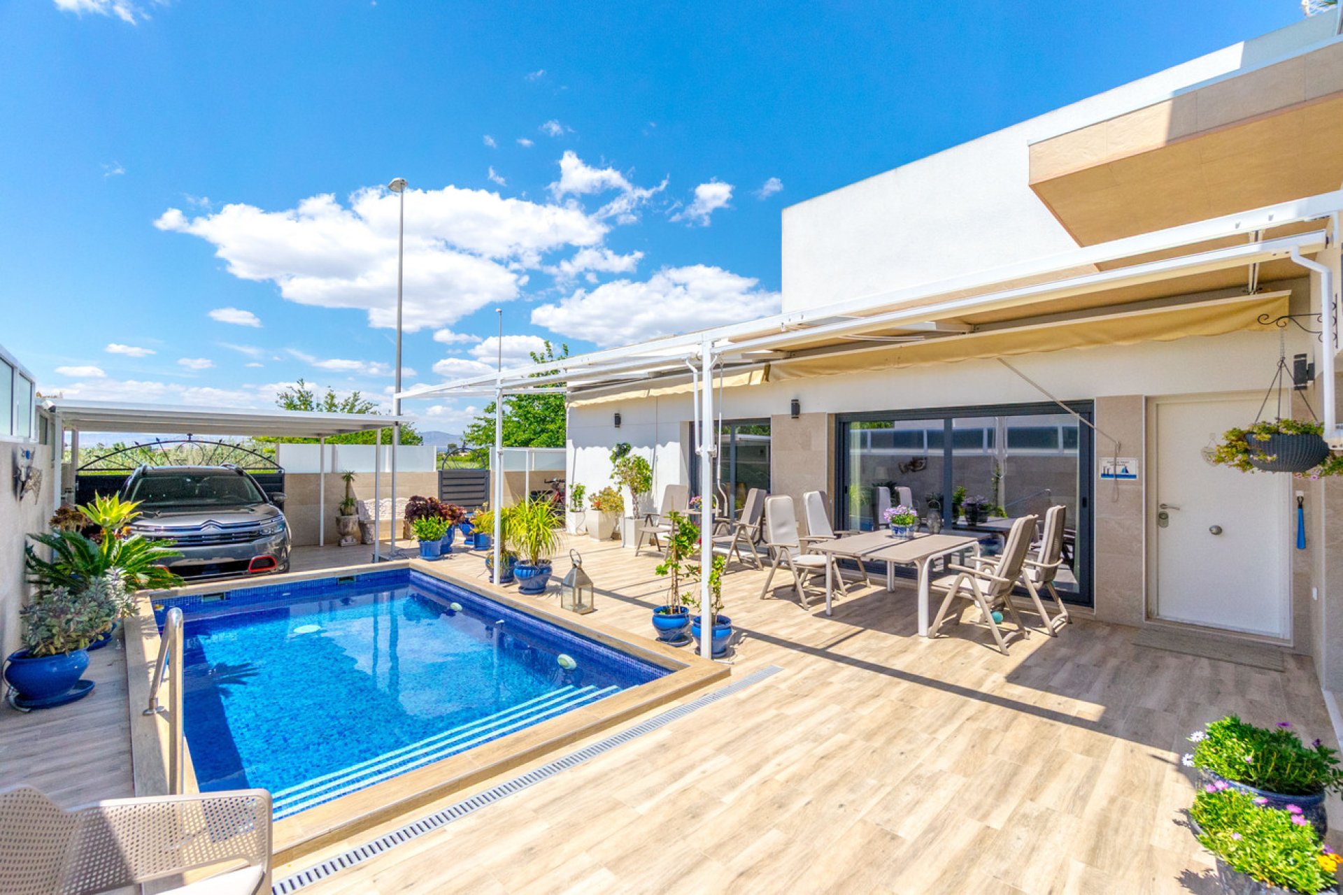Segunda mano - Villa -
Daya Nueva - Costa Blanca