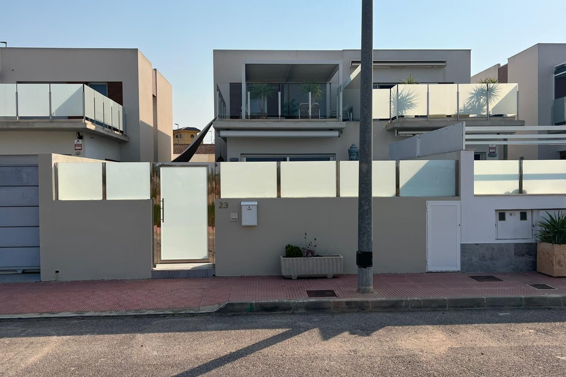 Segunda mano - Villa -
Daya Nueva - Costa Blanca