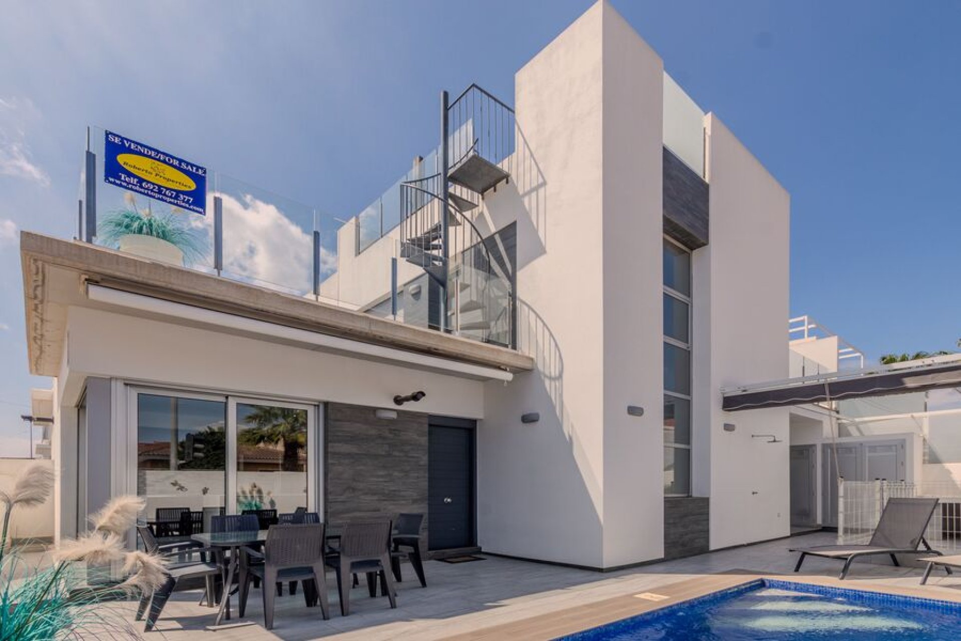 Segunda mano - Villa -
Daya Vieja - Costa Blanca