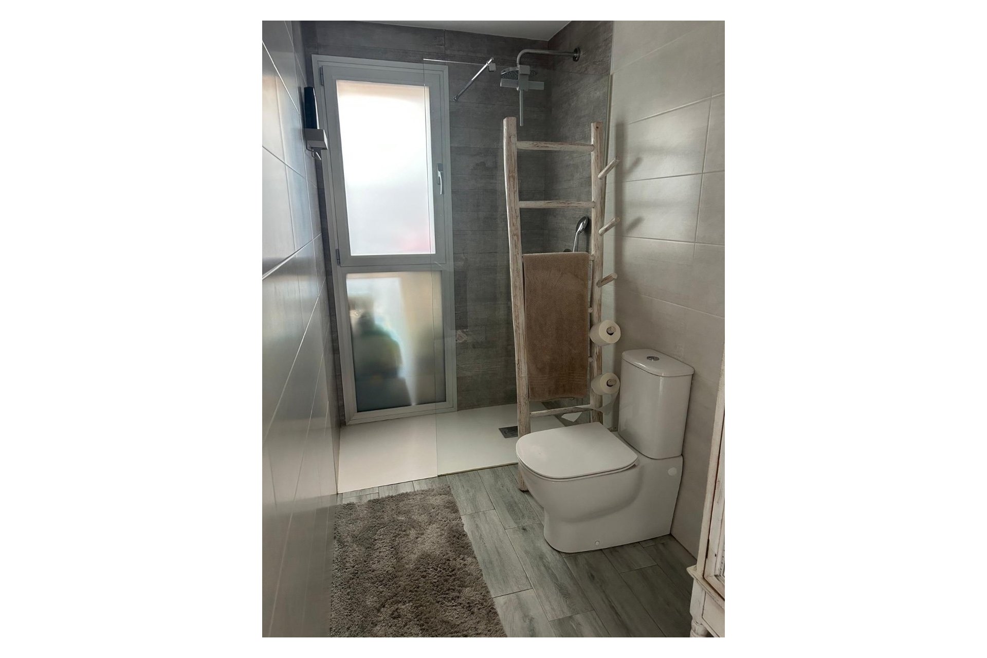 Segunda mano - Villa -
Daya Vieja - Costa Blanca