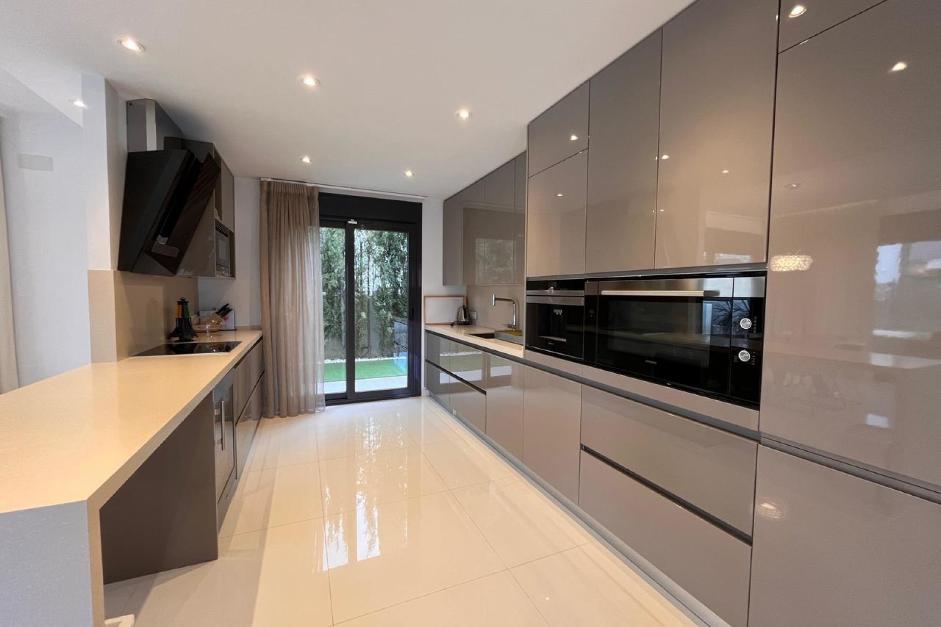 Segunda mano - Villa -
Dehesa de Campoamor - Costa Blanca
