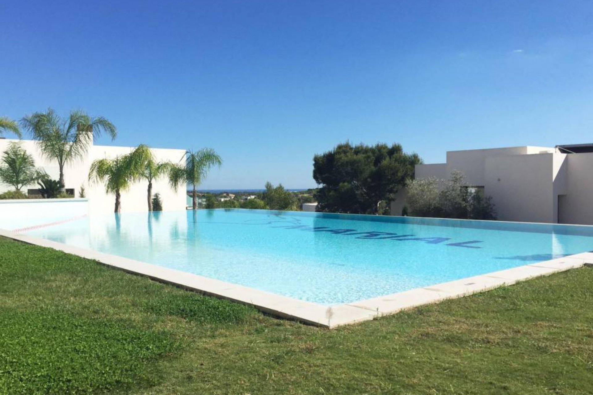 Segunda mano - Villa -
Dehesa de Campoamor - Costa Blanca