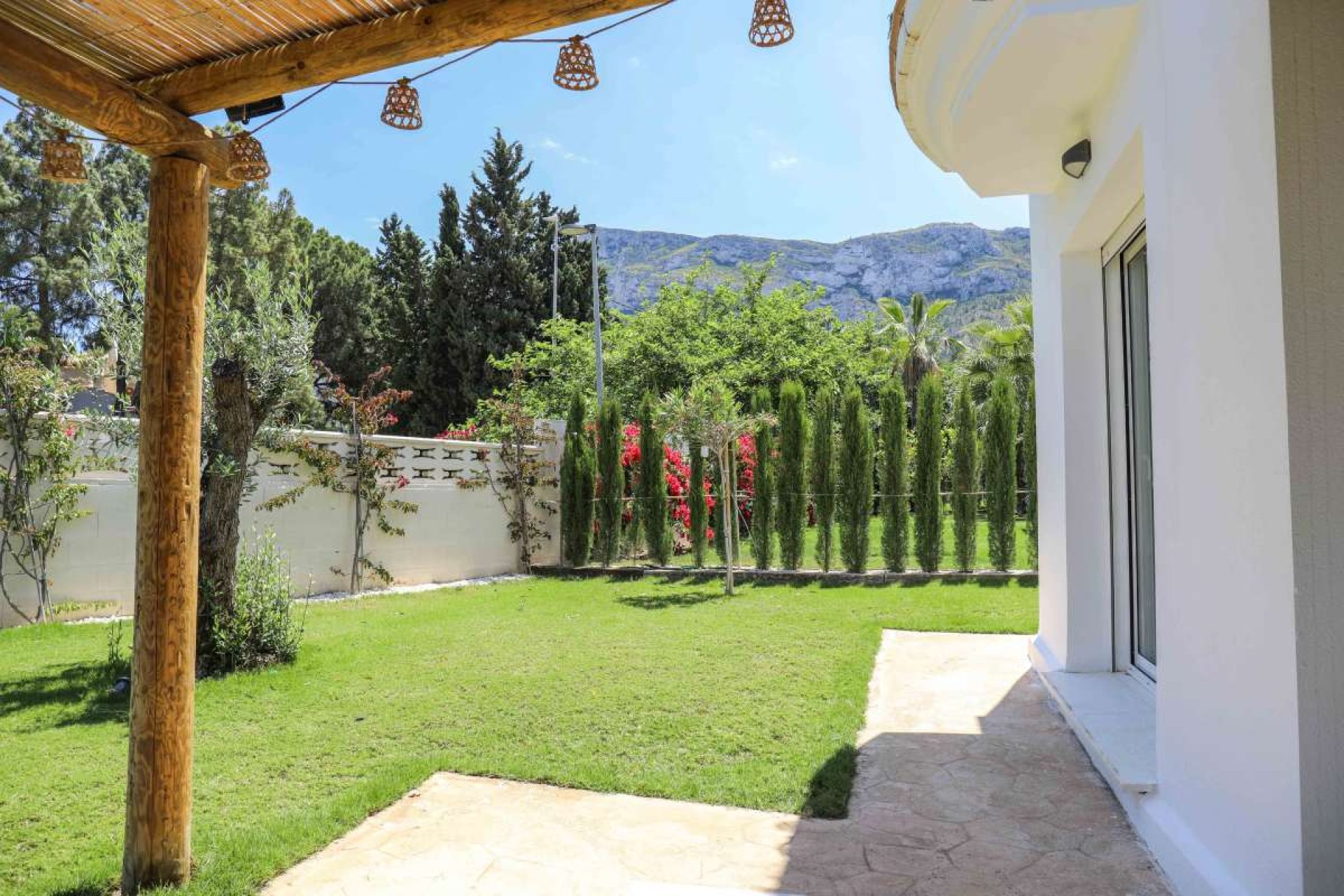 Segunda mano - Villa -
Denia - Costa Blanca