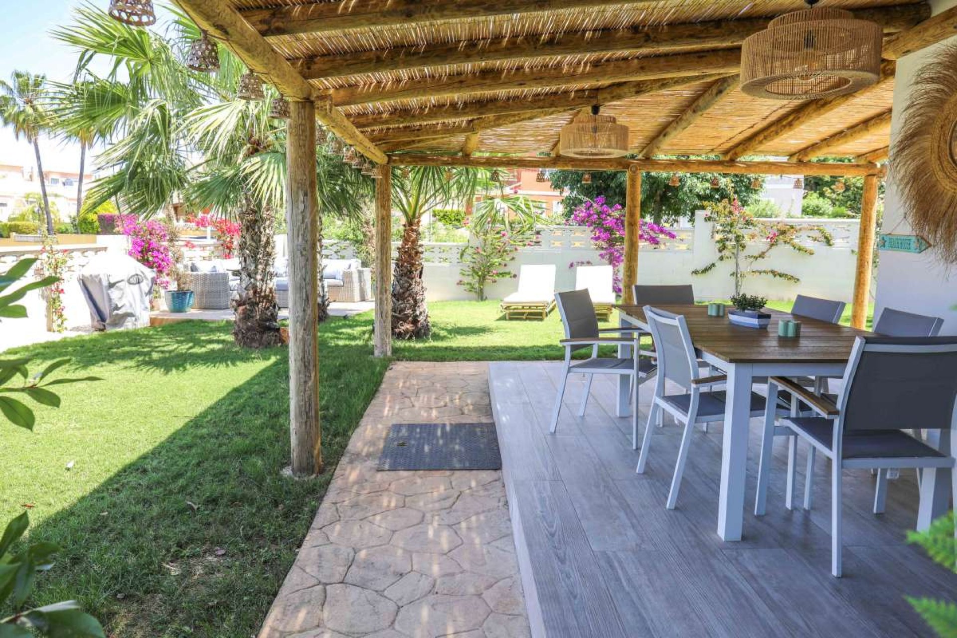 Segunda mano - Villa -
Denia - Costa Blanca