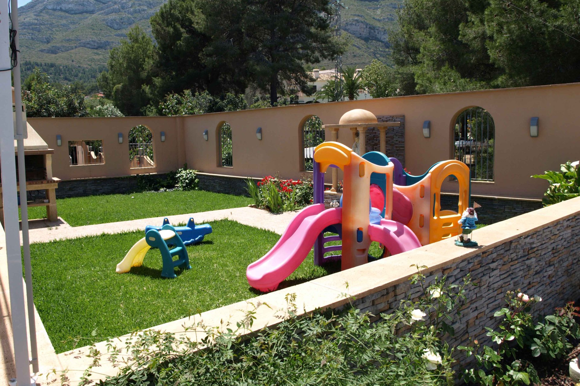 Segunda mano - Villa -
Denia - Costa Blanca