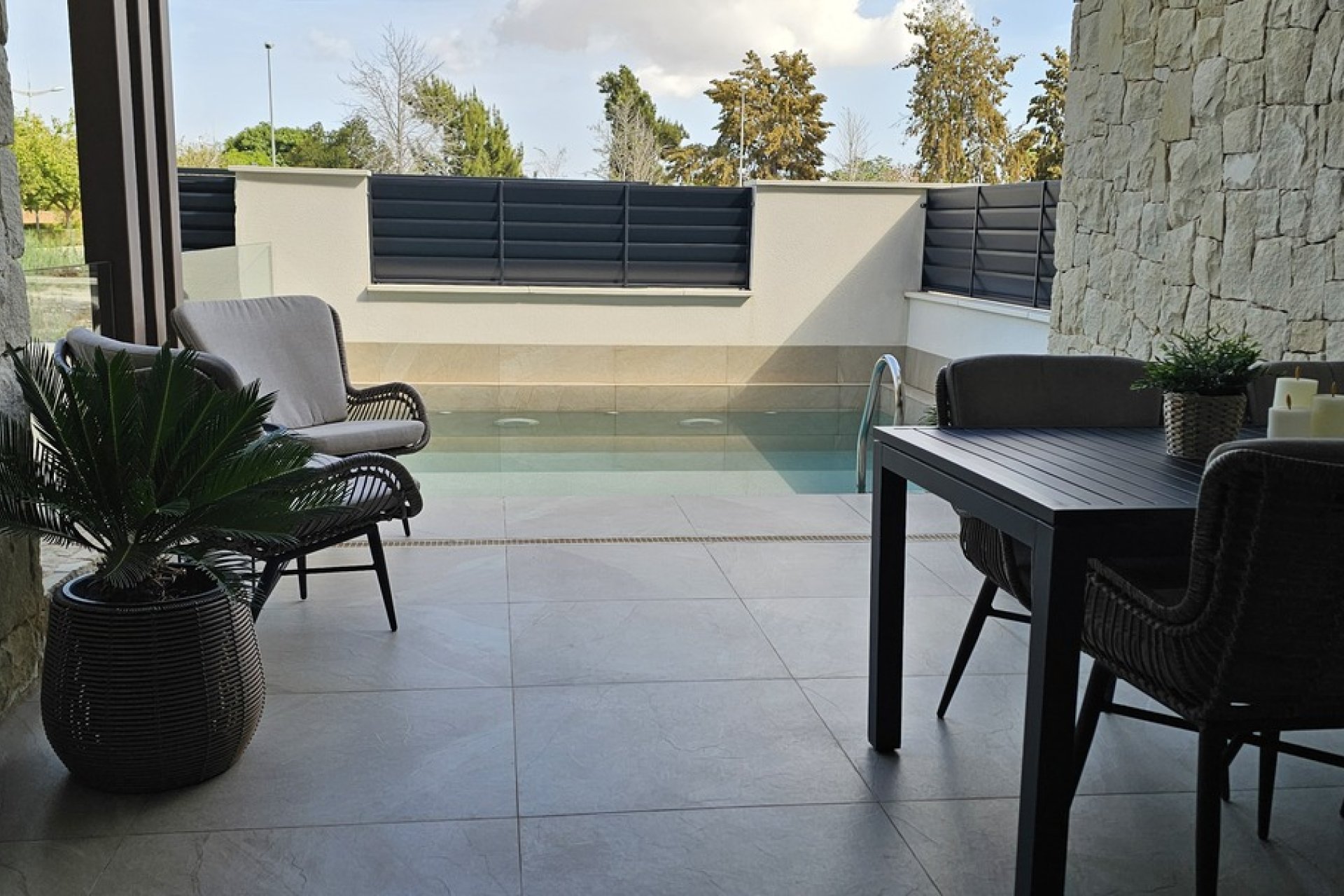 Segunda mano - Villa -
Dolores - Sector 4