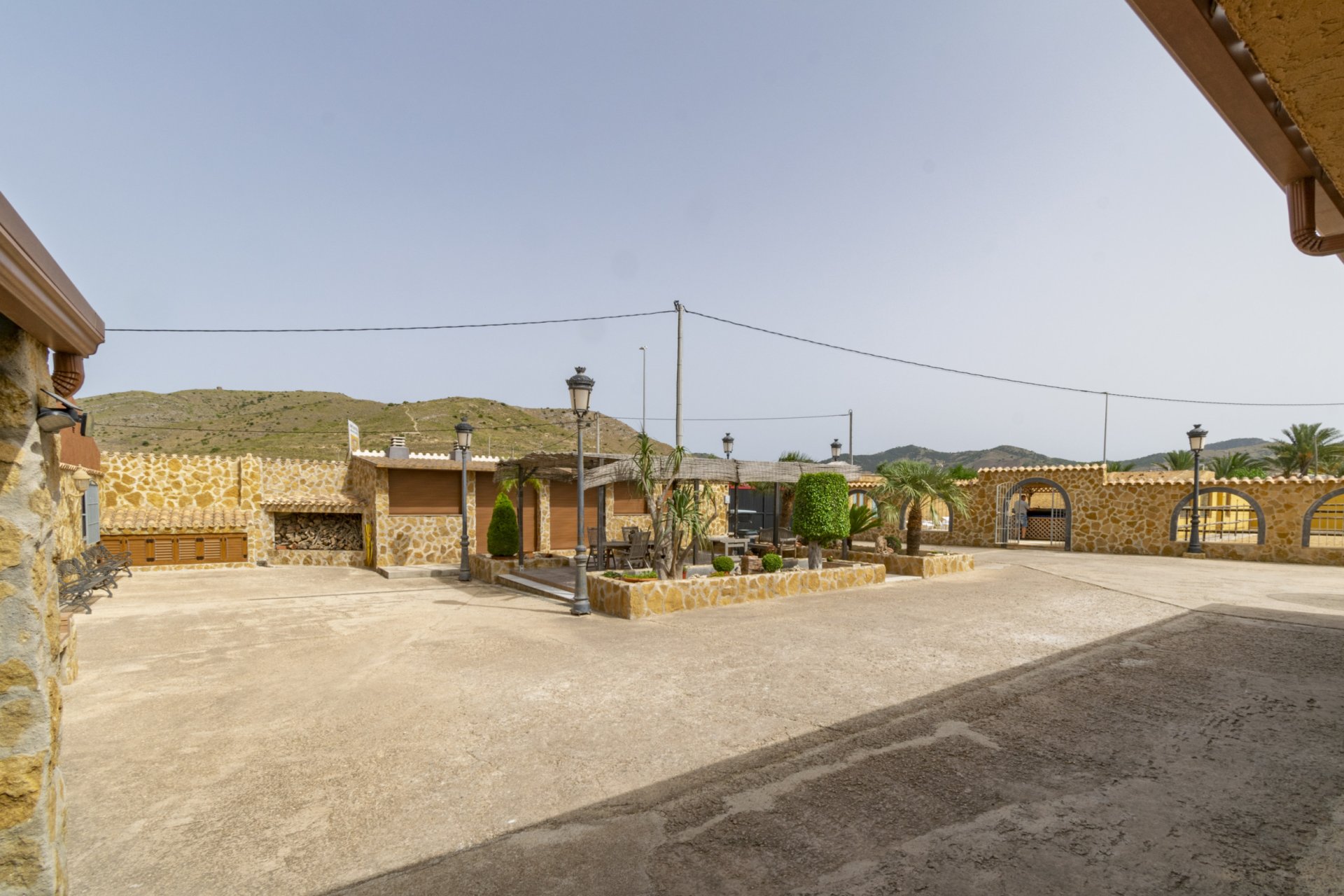 Segunda mano - Villa -
El Beal - Inland