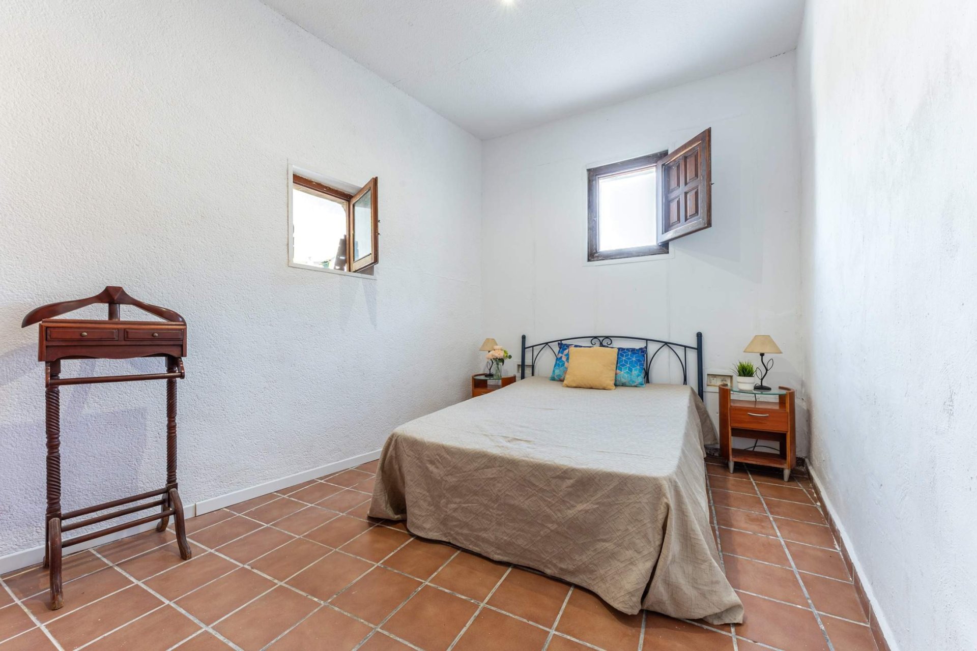 Segunda mano - Villa -
El Campello - Pueblo Acantilado - Lanuza