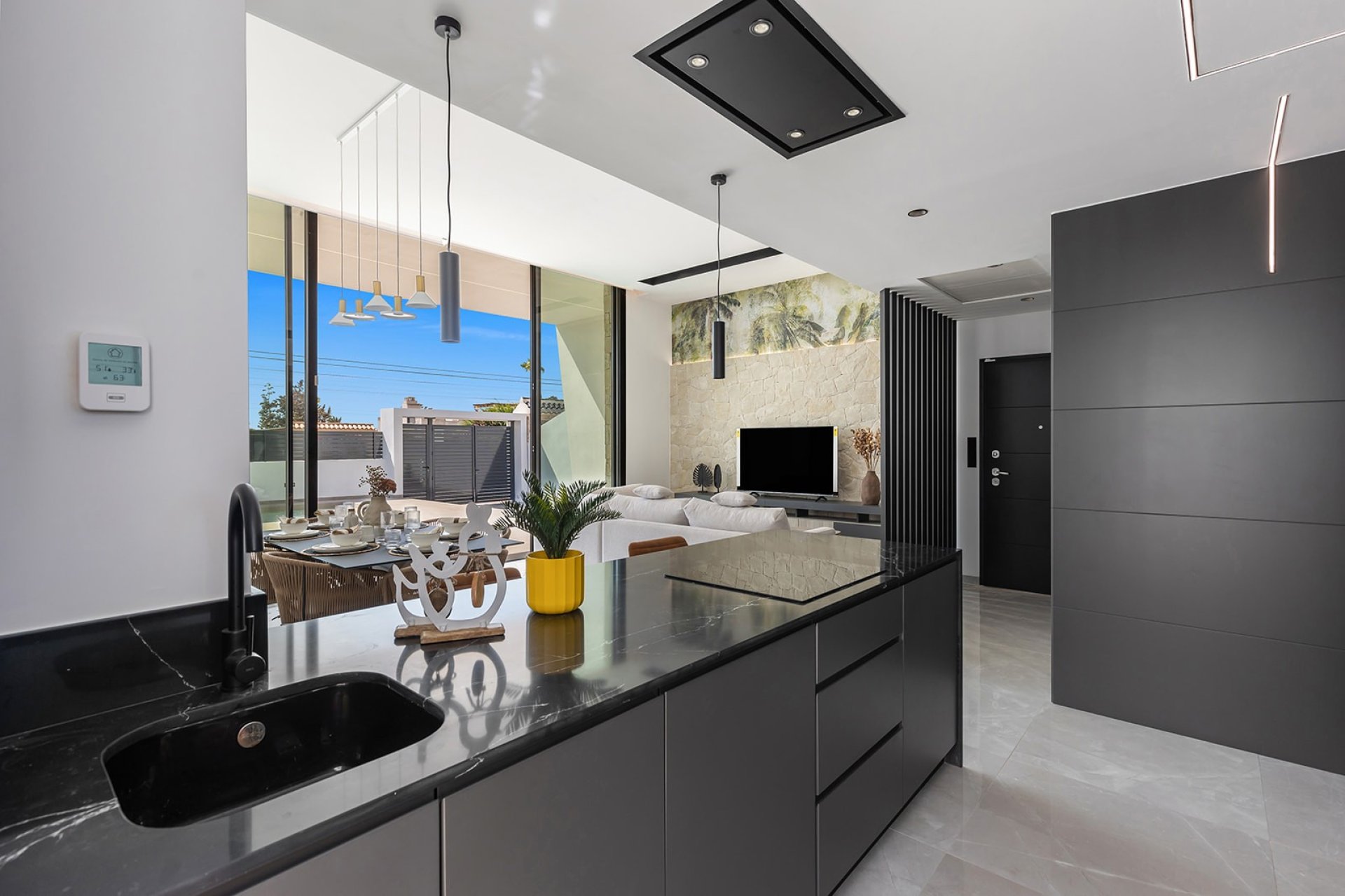 Segunda mano - Villa -
El Chaparral - Inland