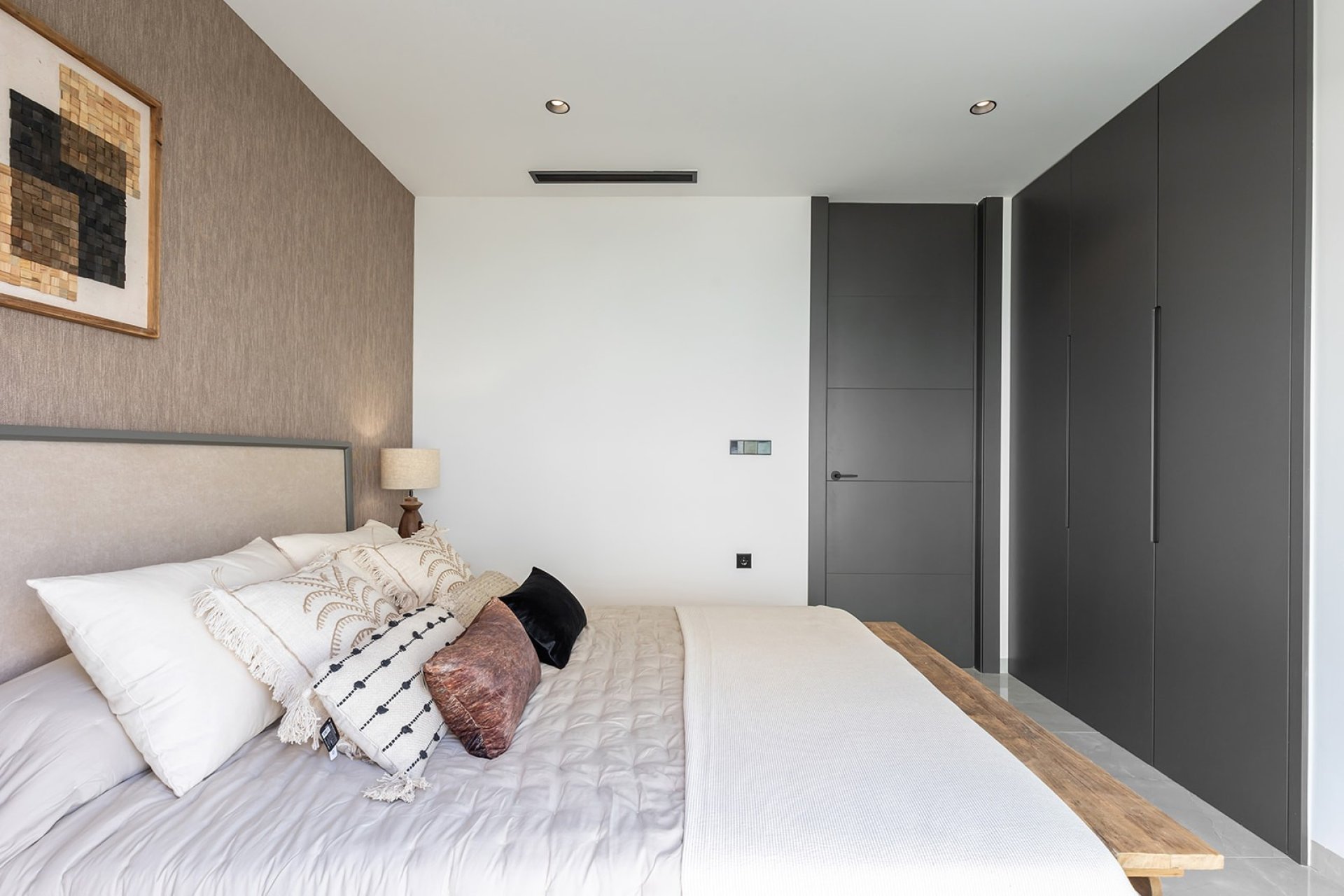 Segunda mano - Villa -
El Chaparral - Inland