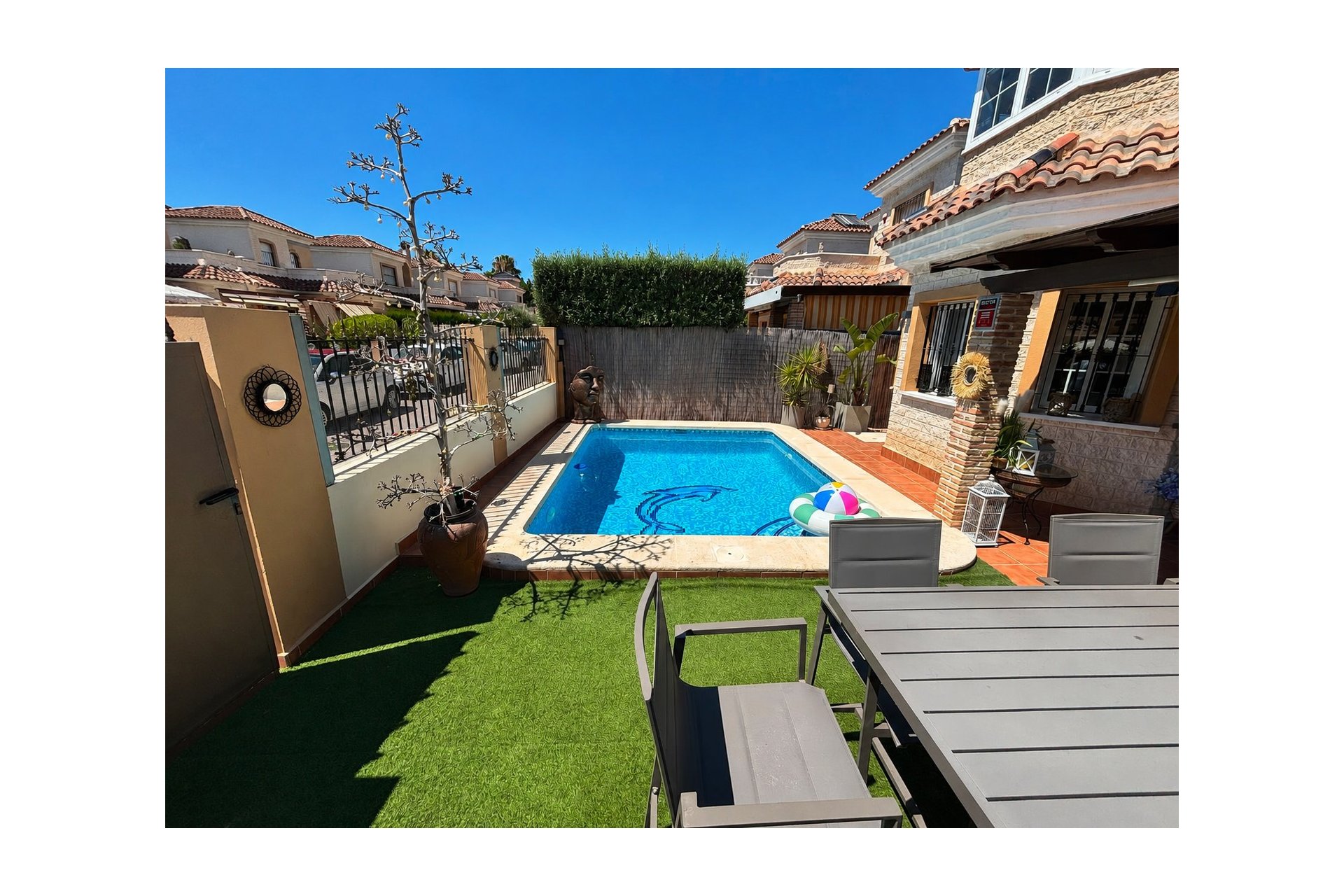Segunda mano - Villa -
El Raso - Costa Blanca