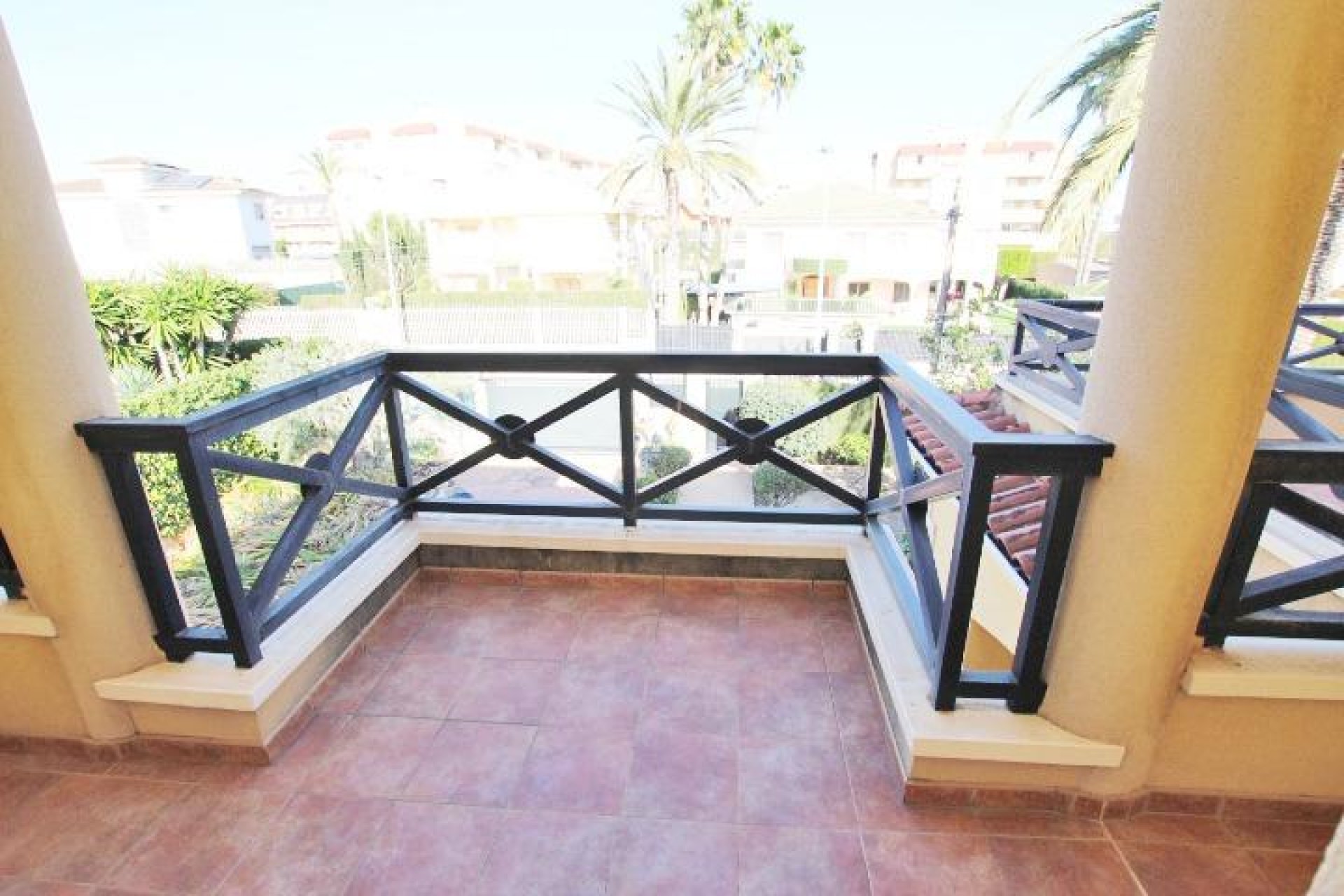 Segunda mano - Villa -
Elche - Altabix