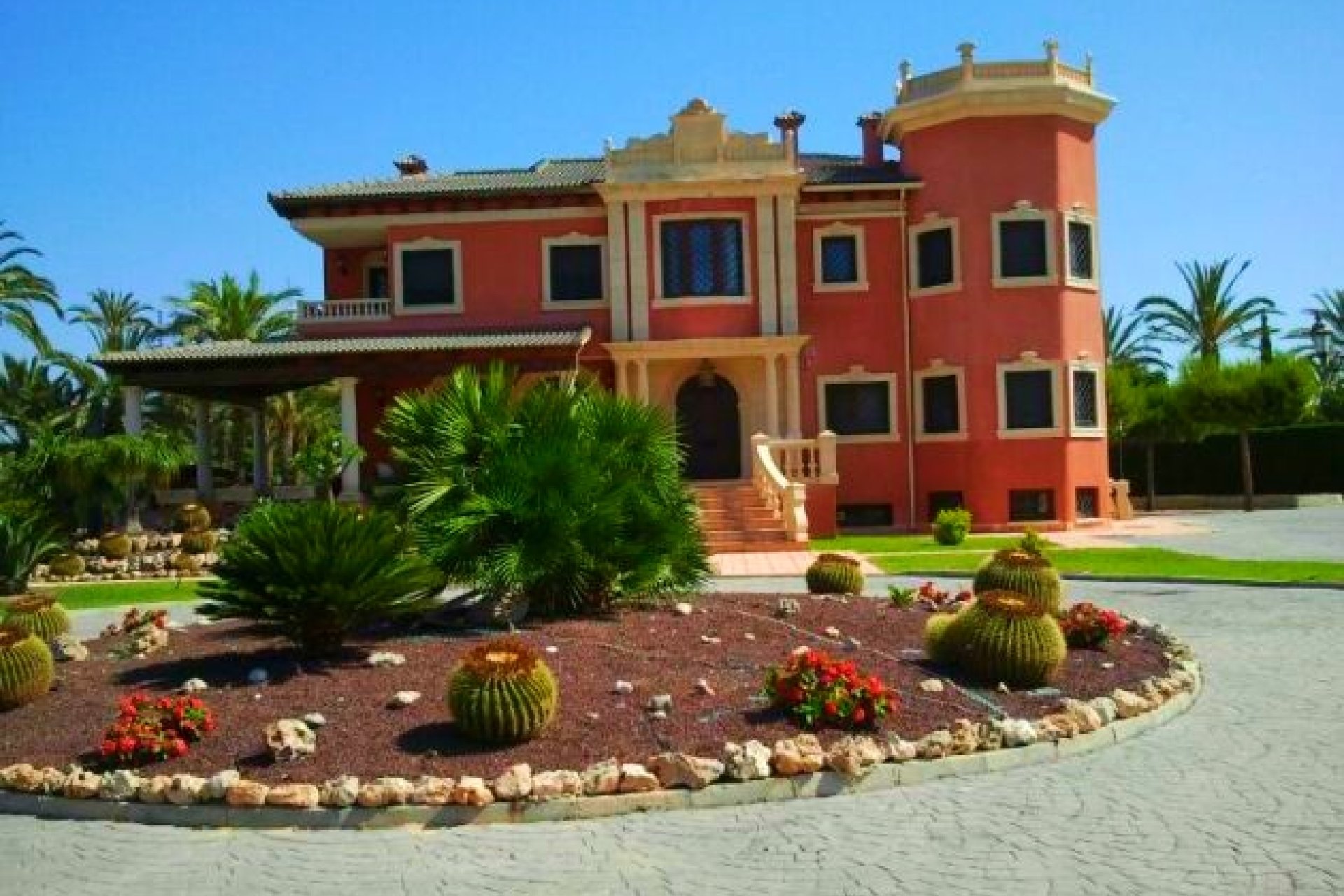 Segunda mano - Villa -
Elche - Costa Blanca