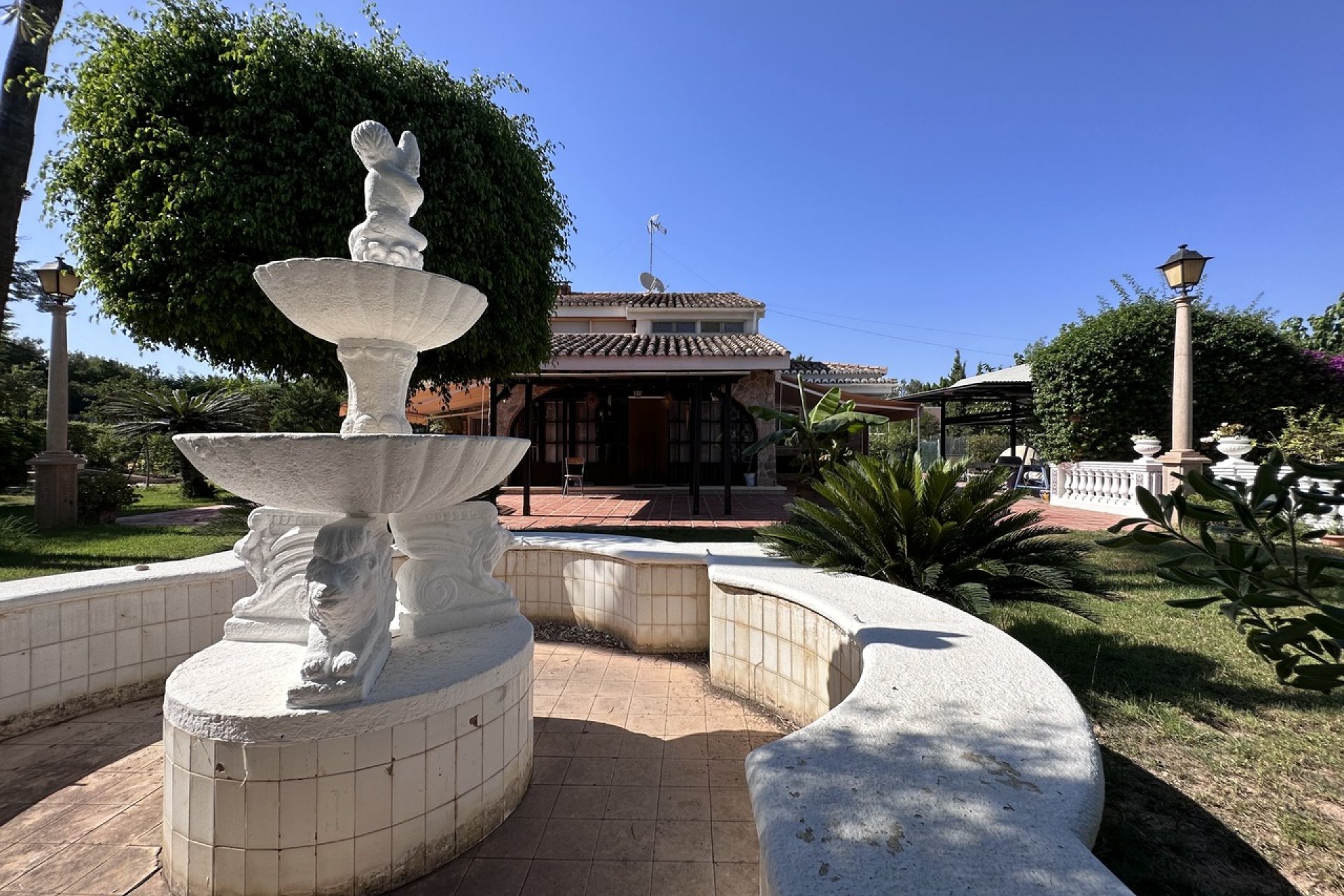 Segunda mano - Villa -
Elche - Costa Blanca
