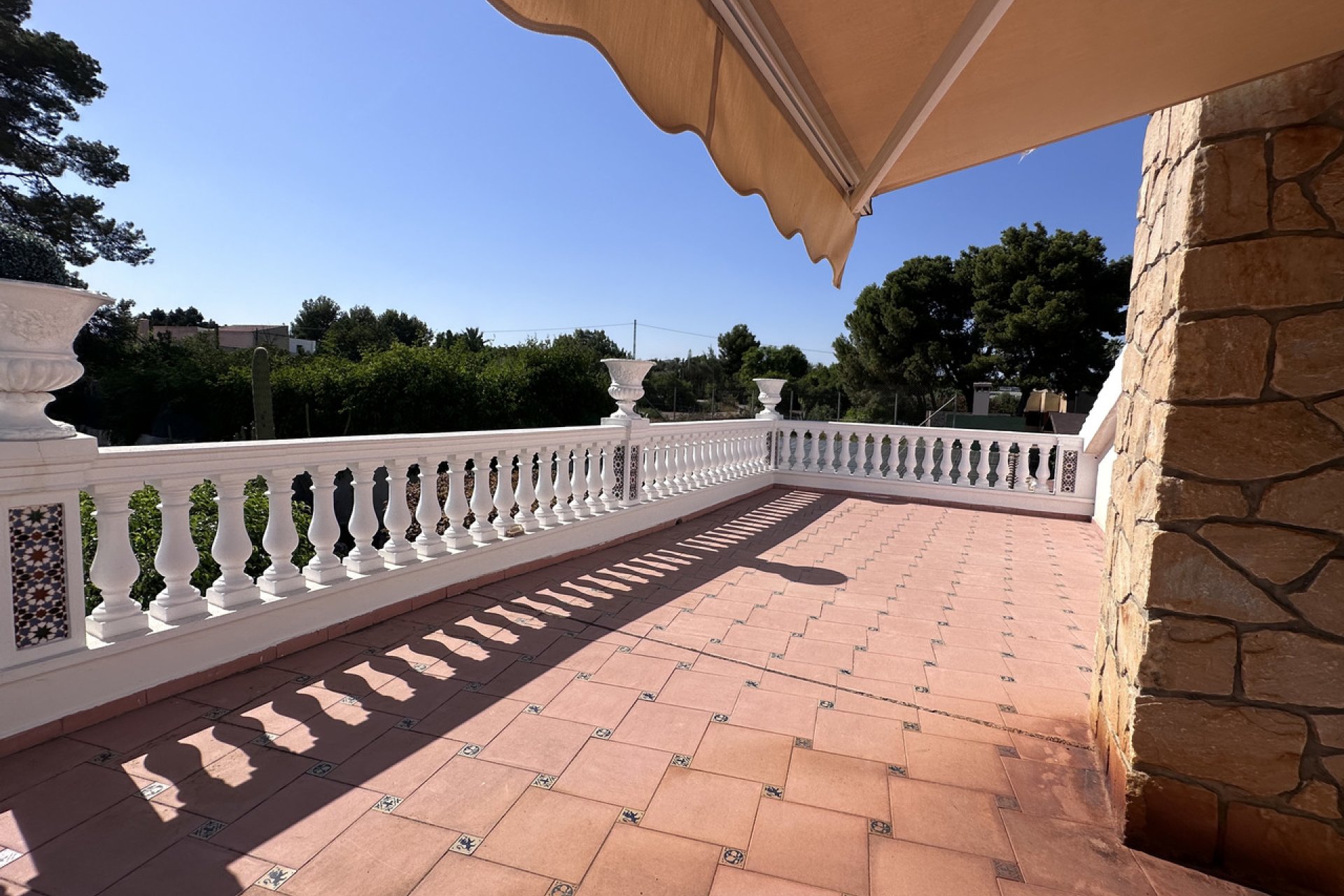 Segunda mano - Villa -
Elche - Costa Blanca