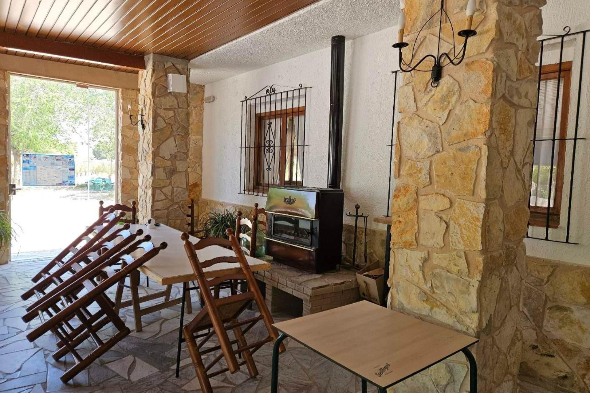 Segunda mano - Villa -
Elda - 03600