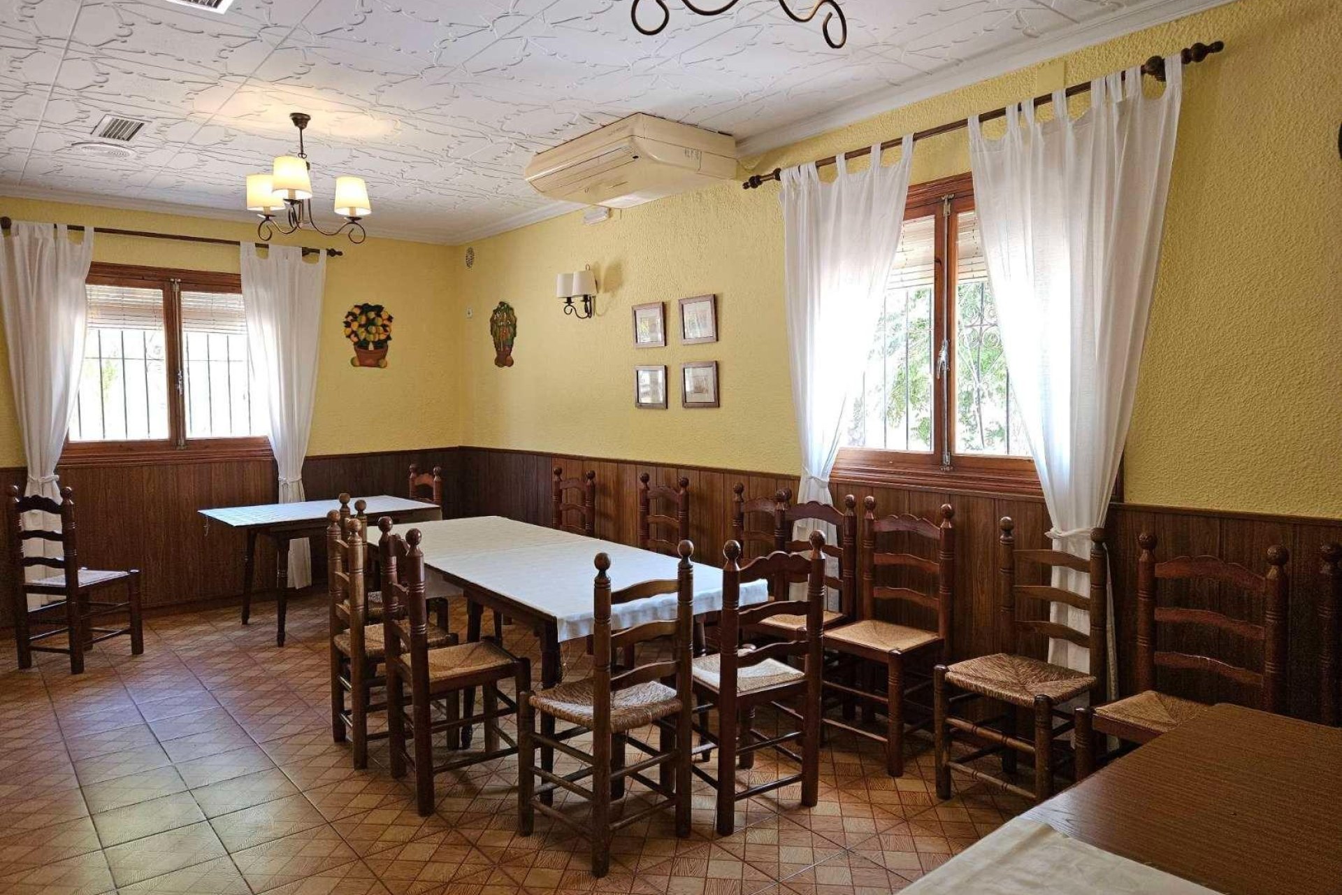 Segunda mano - Villa -
Elda - 03600