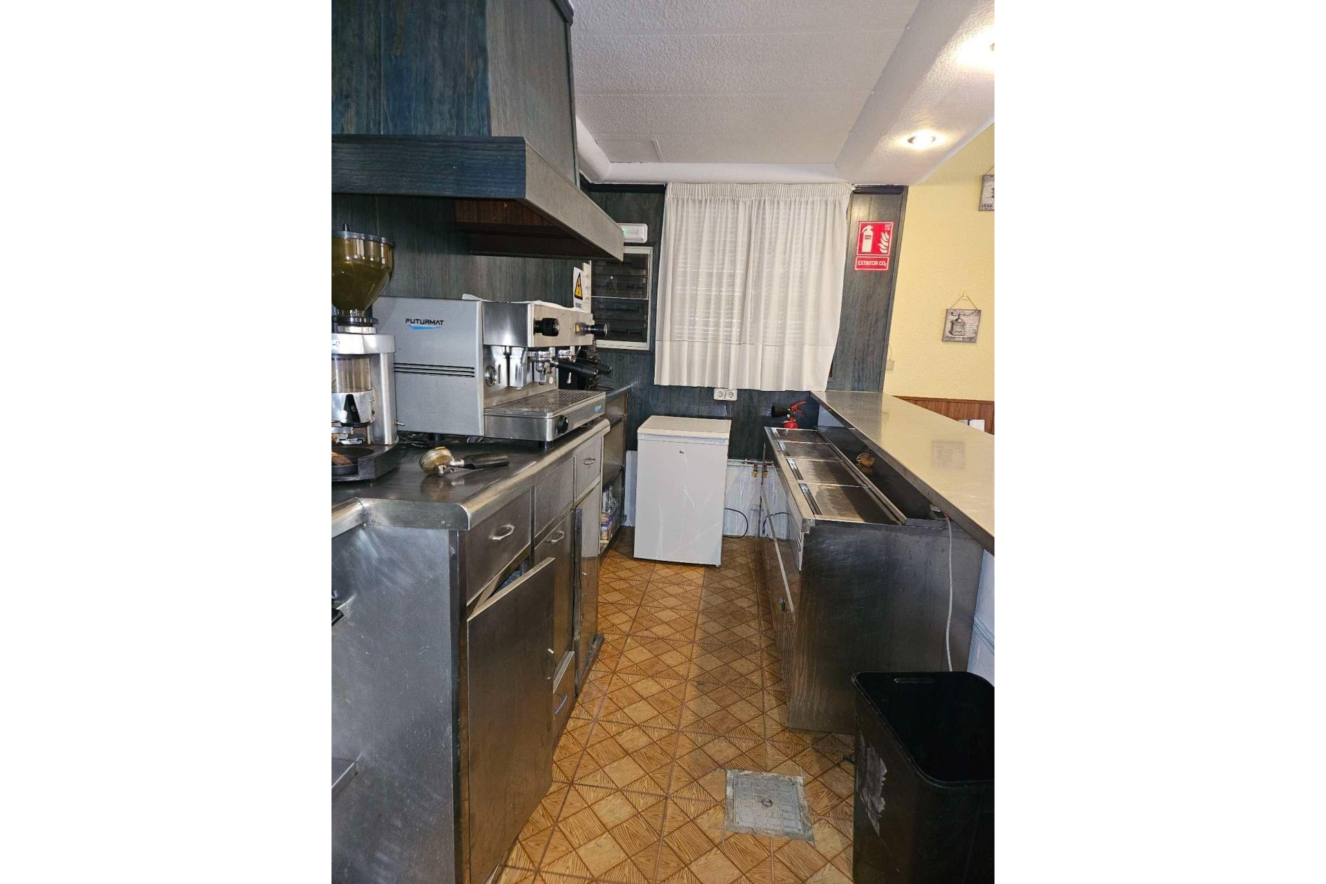 Segunda mano - Villa -
Elda - 03600