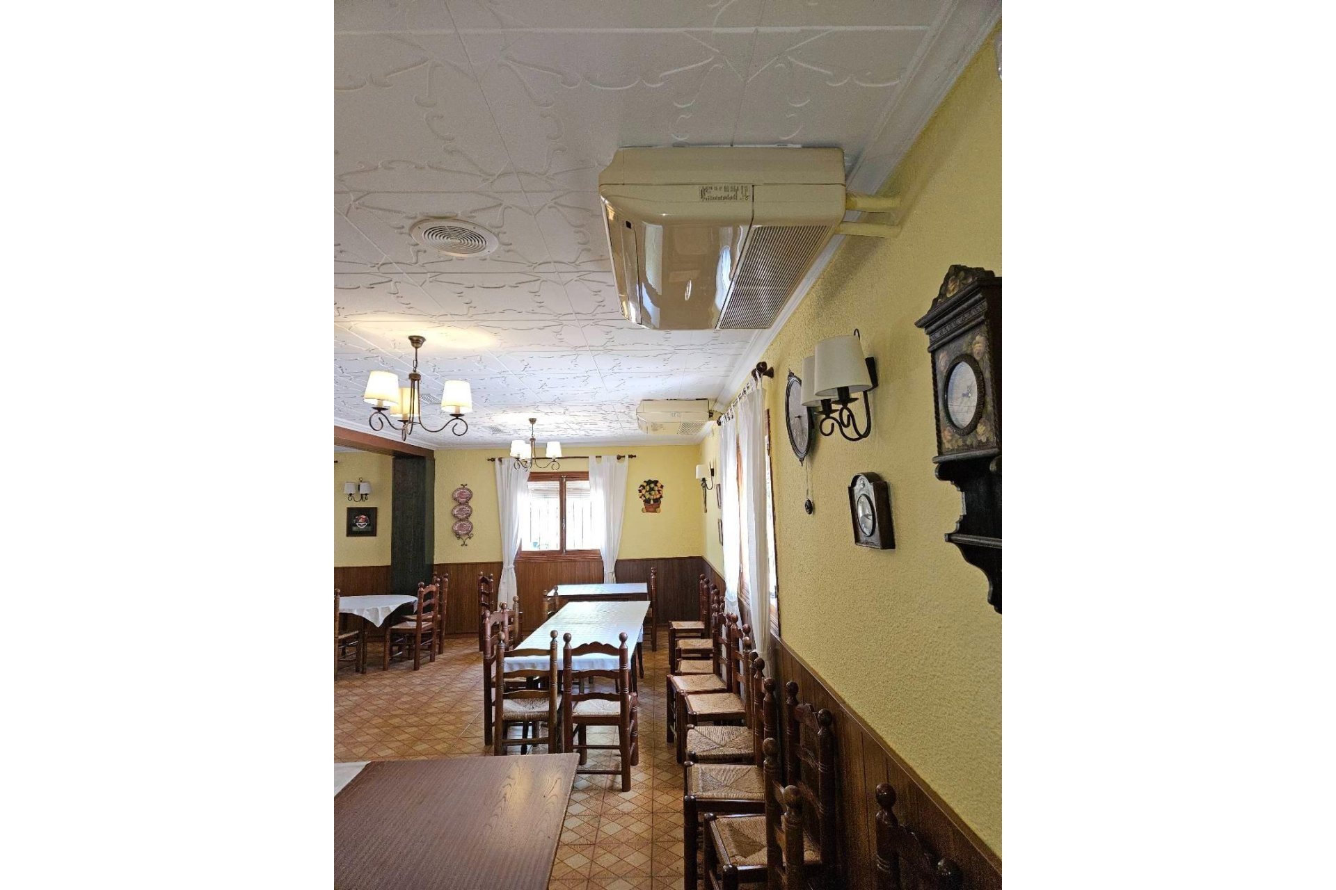 Segunda mano - Villa -
Elda - 03600