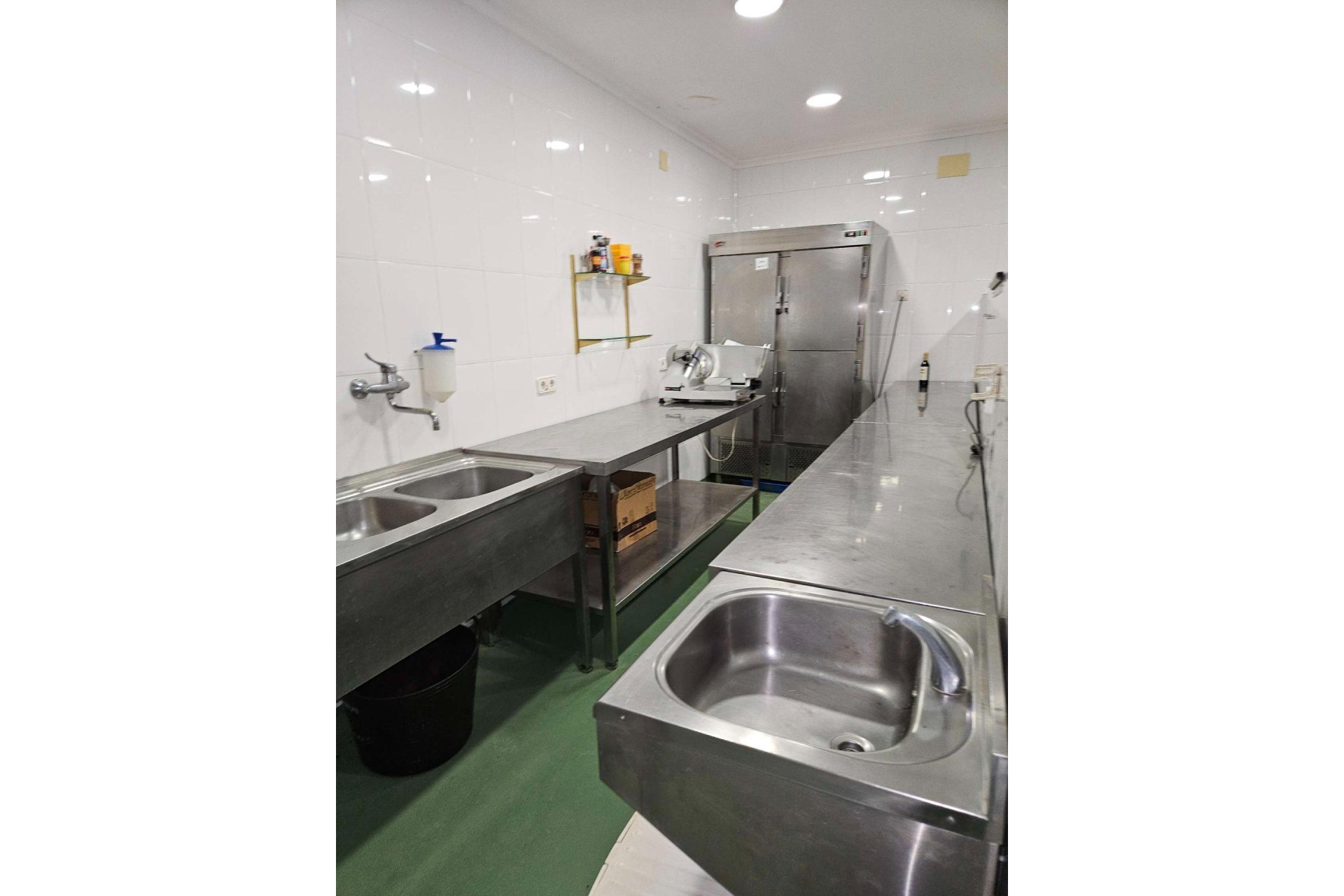 Segunda mano - Villa -
Elda - 03600