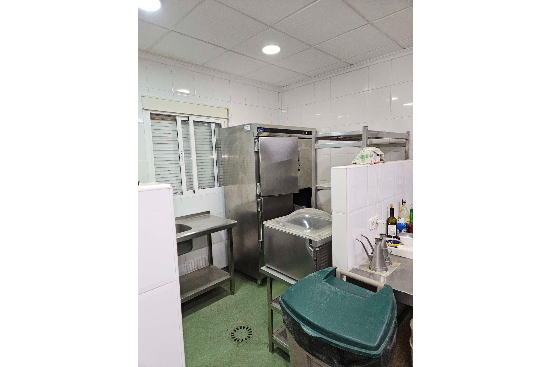 Segunda mano - Villa -
Elda - 03600