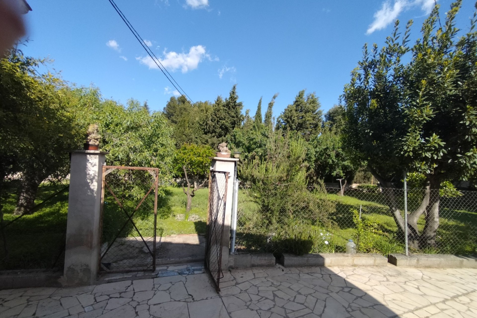 Segunda mano - Villa -
Elda - Inland