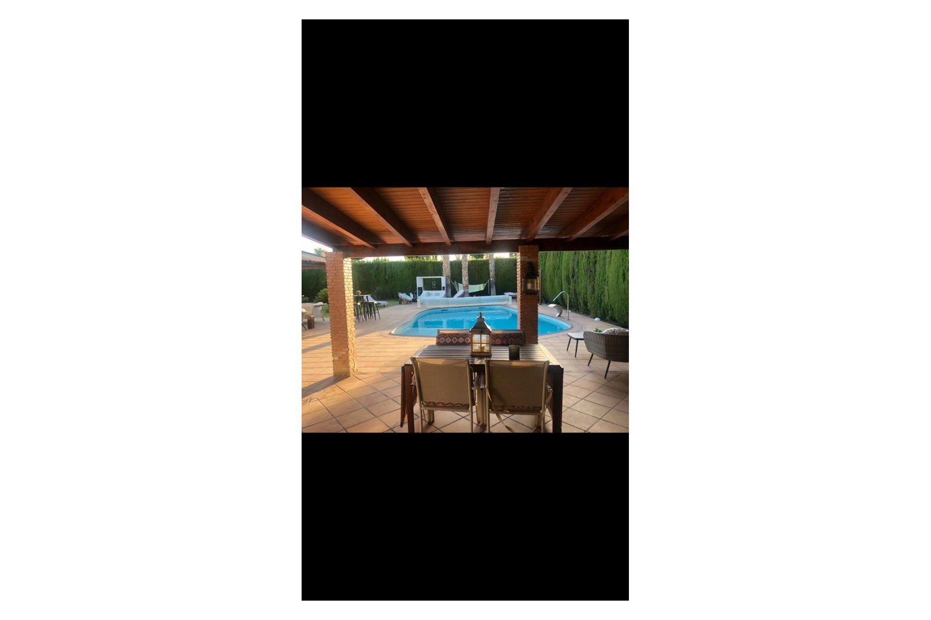 Segunda mano - Villa -
Elda - Inland