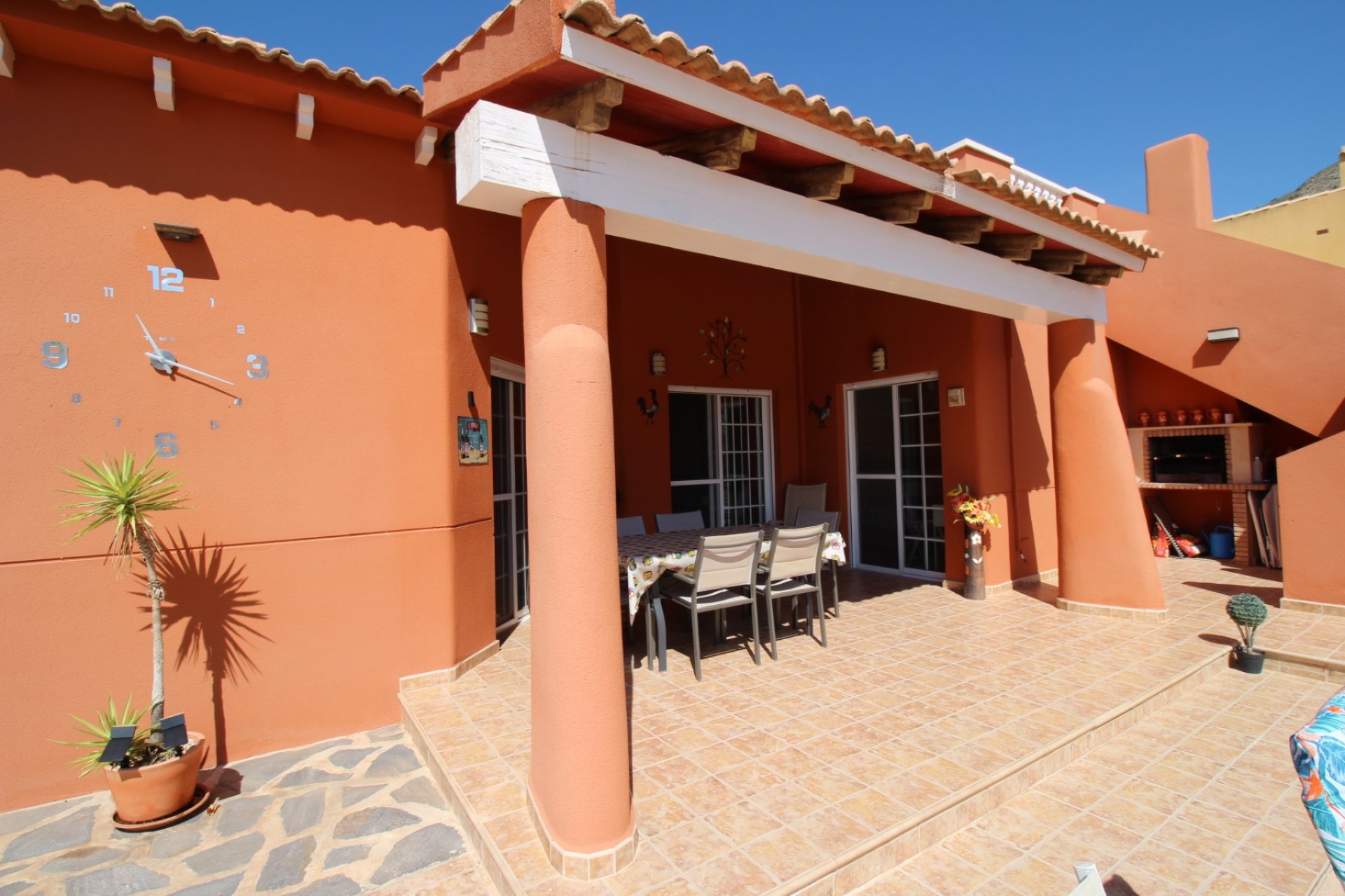 Segunda mano - Villa -
Fortuna - Inland