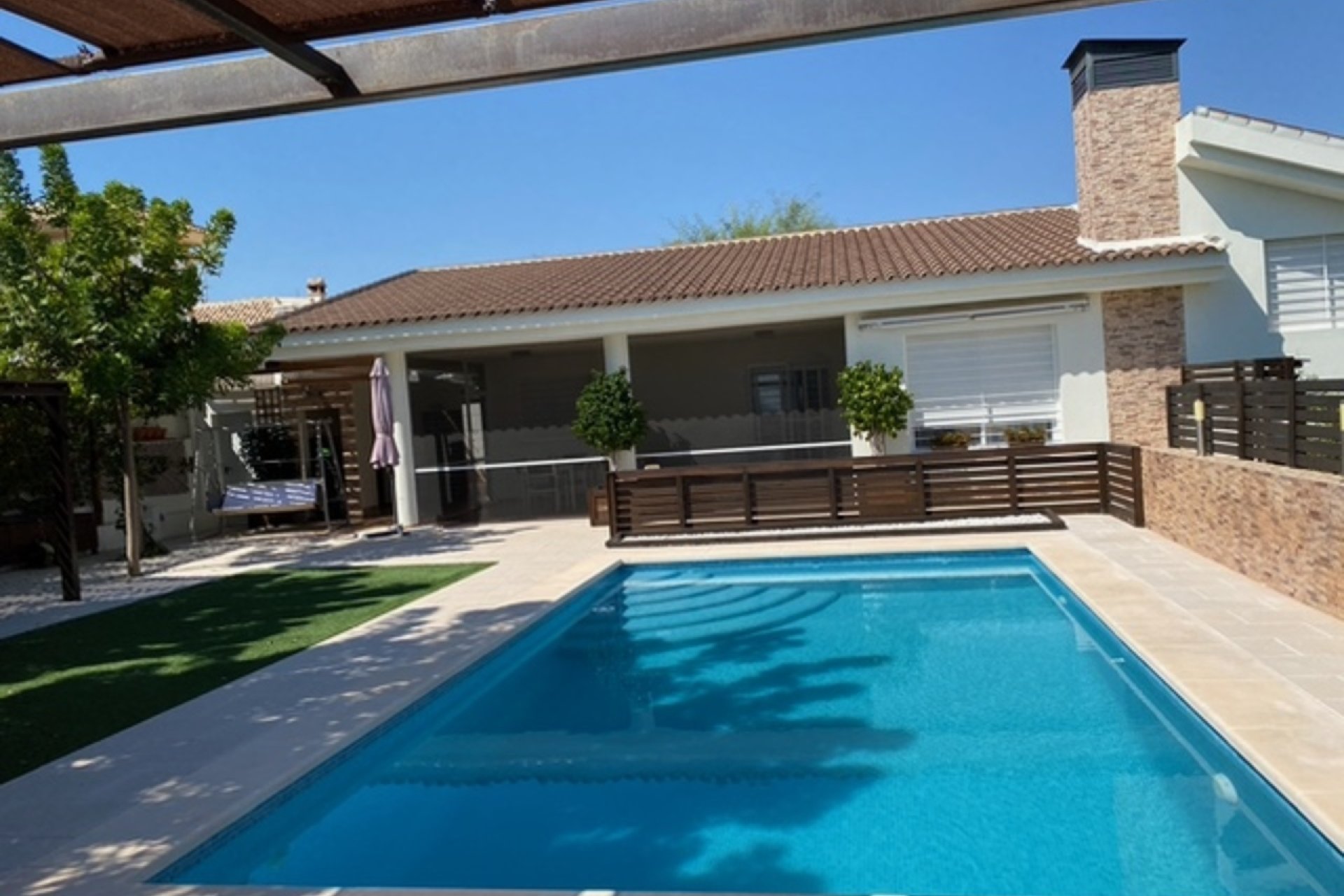 Segunda mano - Villa -
Fortuna - Inland