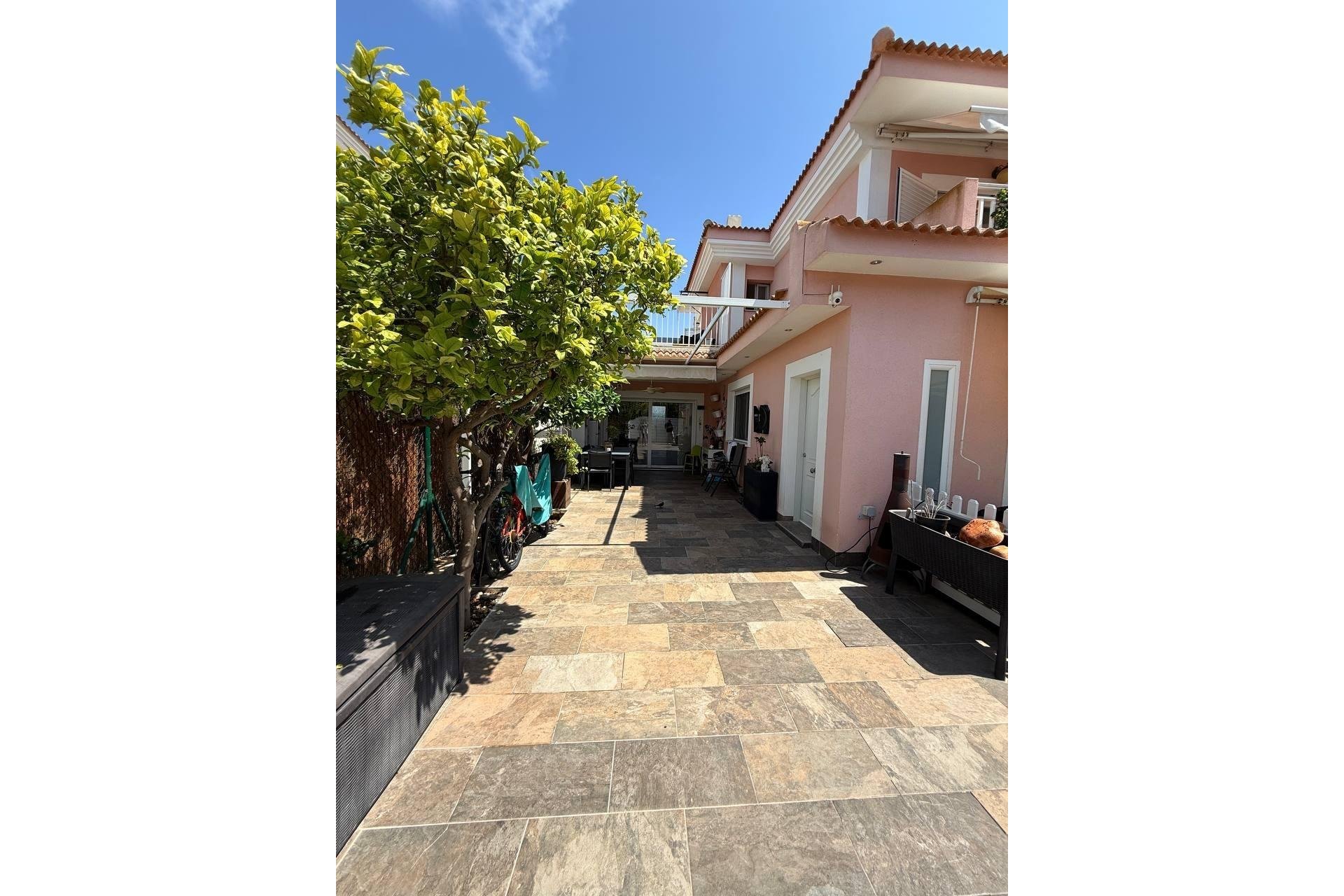 Segunda mano - Villa -
Gran Alacant - Avda. Mediterraneo
