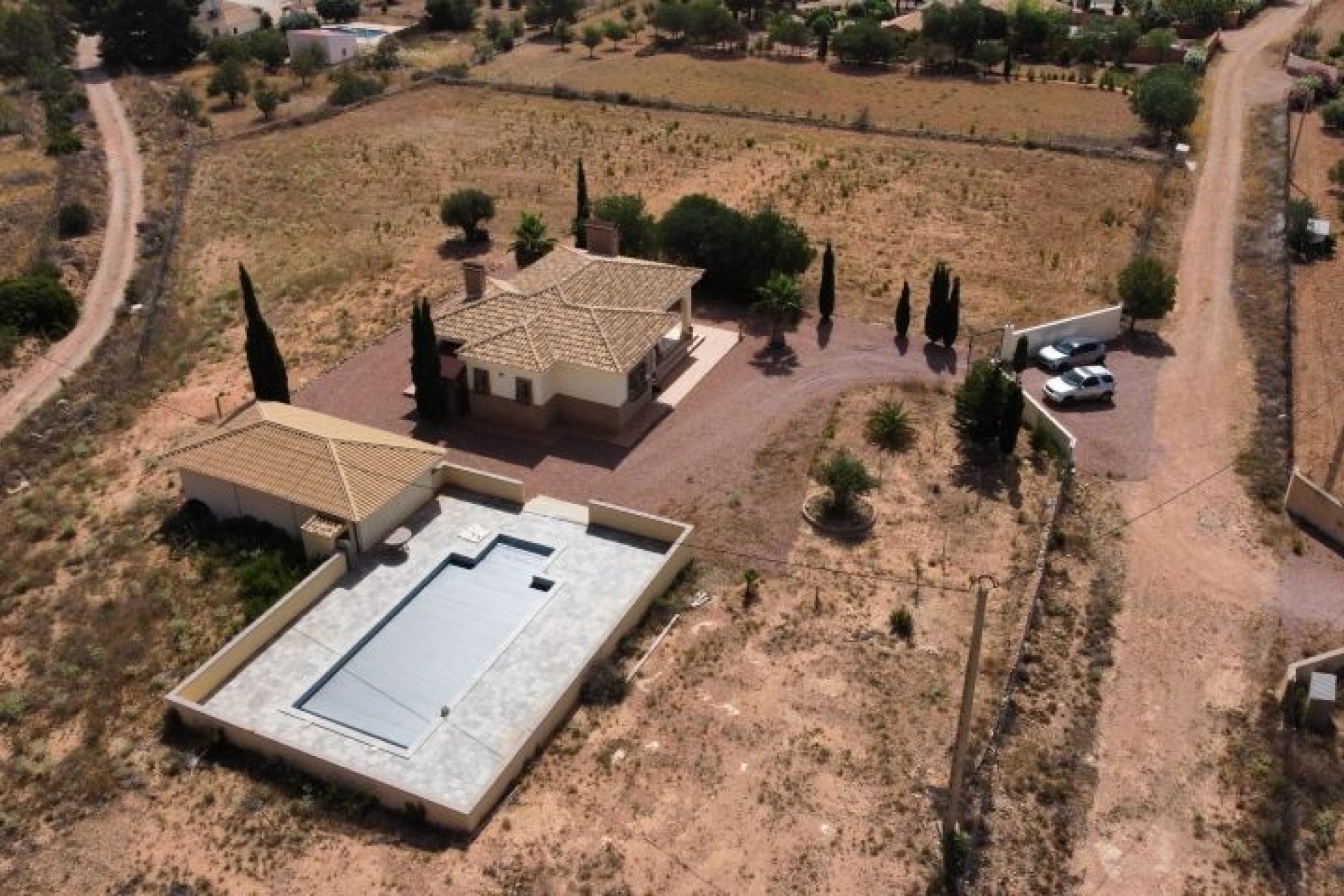 Segunda mano - Villa -
Hondón de las Nieves - Inland