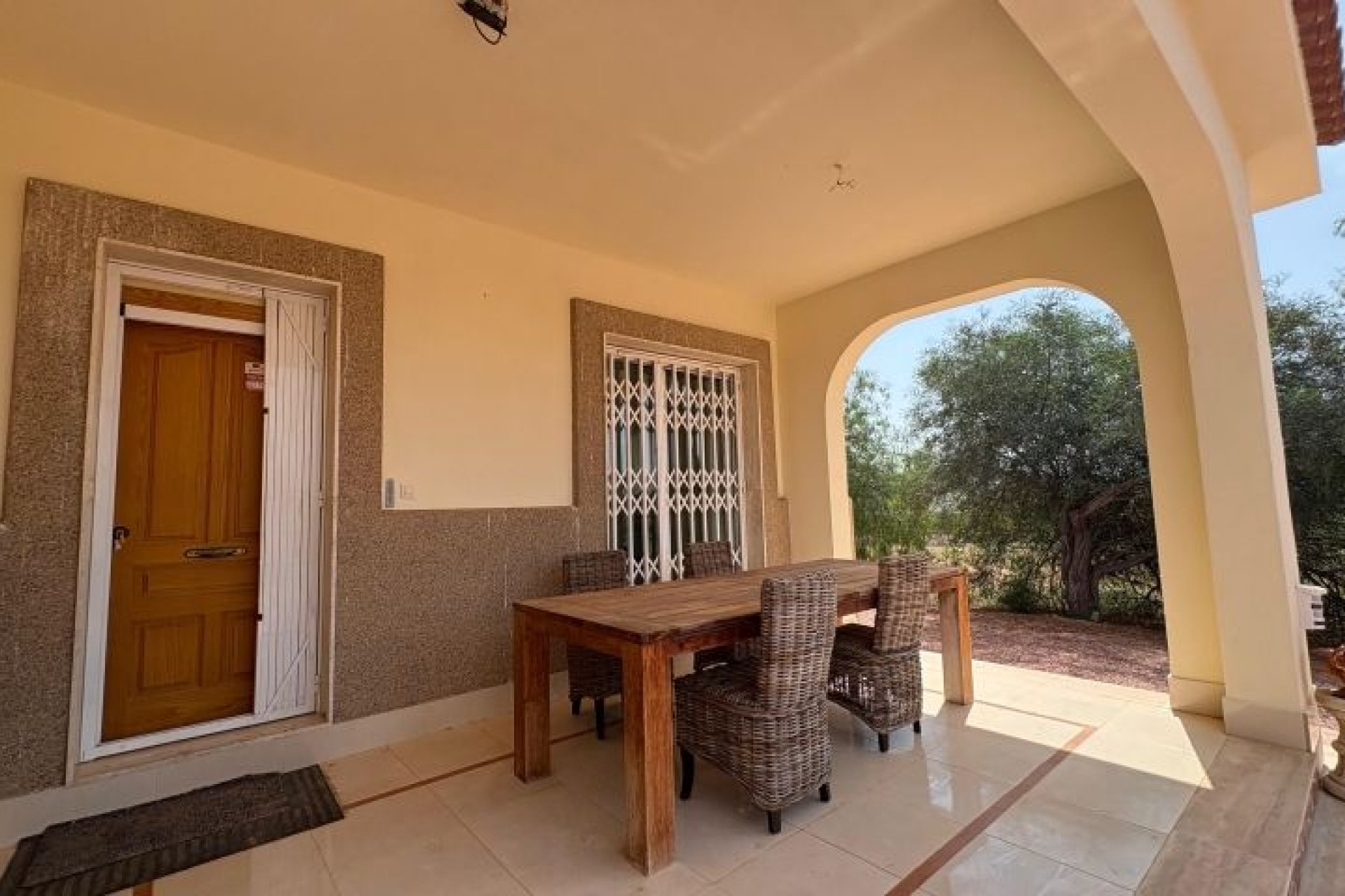 Segunda mano - Villa -
Hondón de las Nieves - Inland