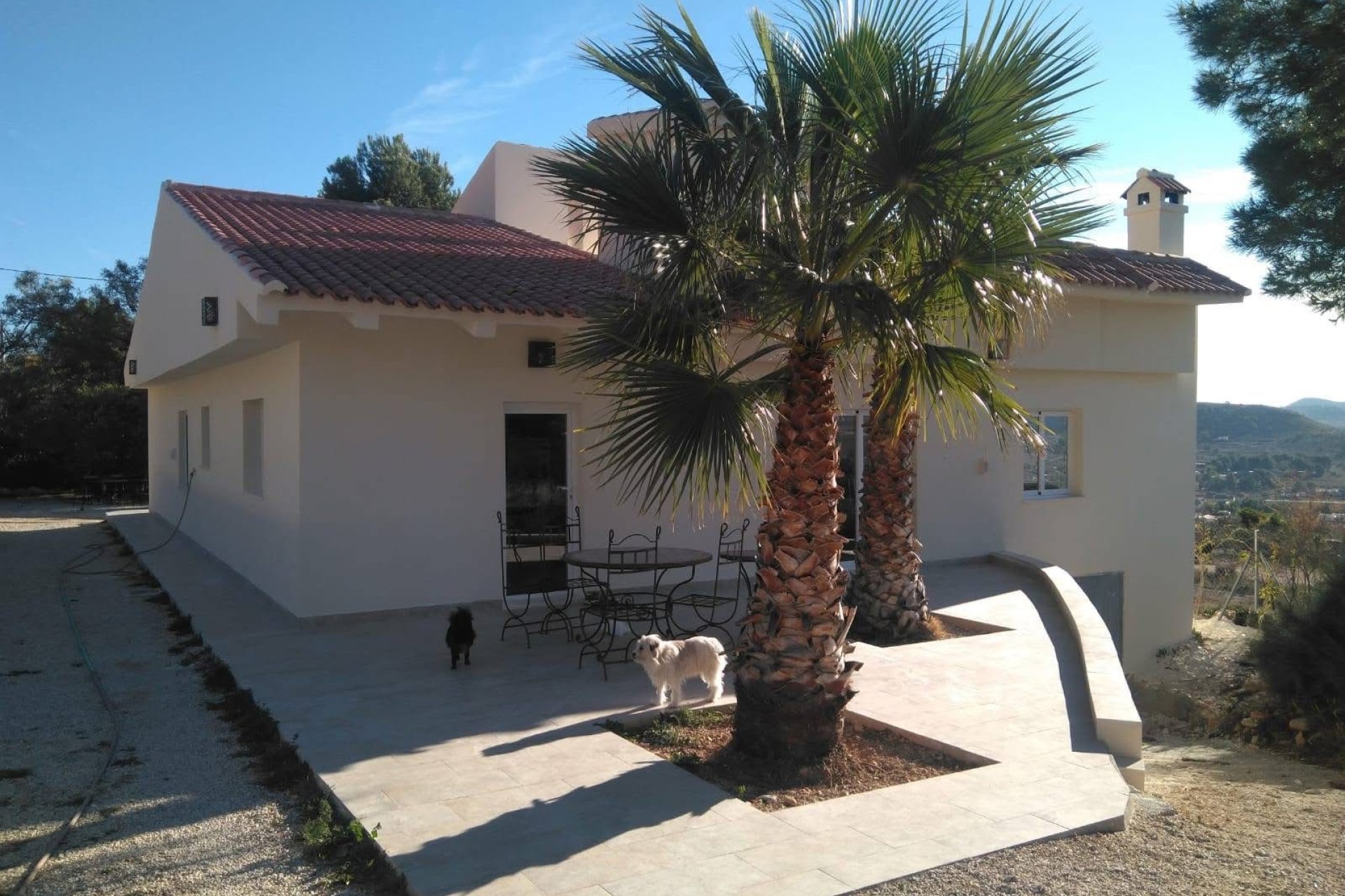 Segunda mano - Villa -
Hondón de las Nieves - Inland