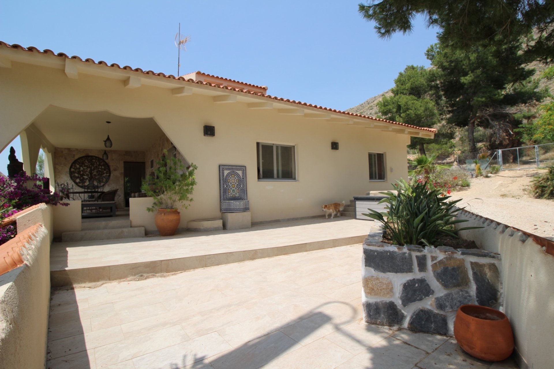 Segunda mano - Villa -
Hondón de las Nieves - Inland
