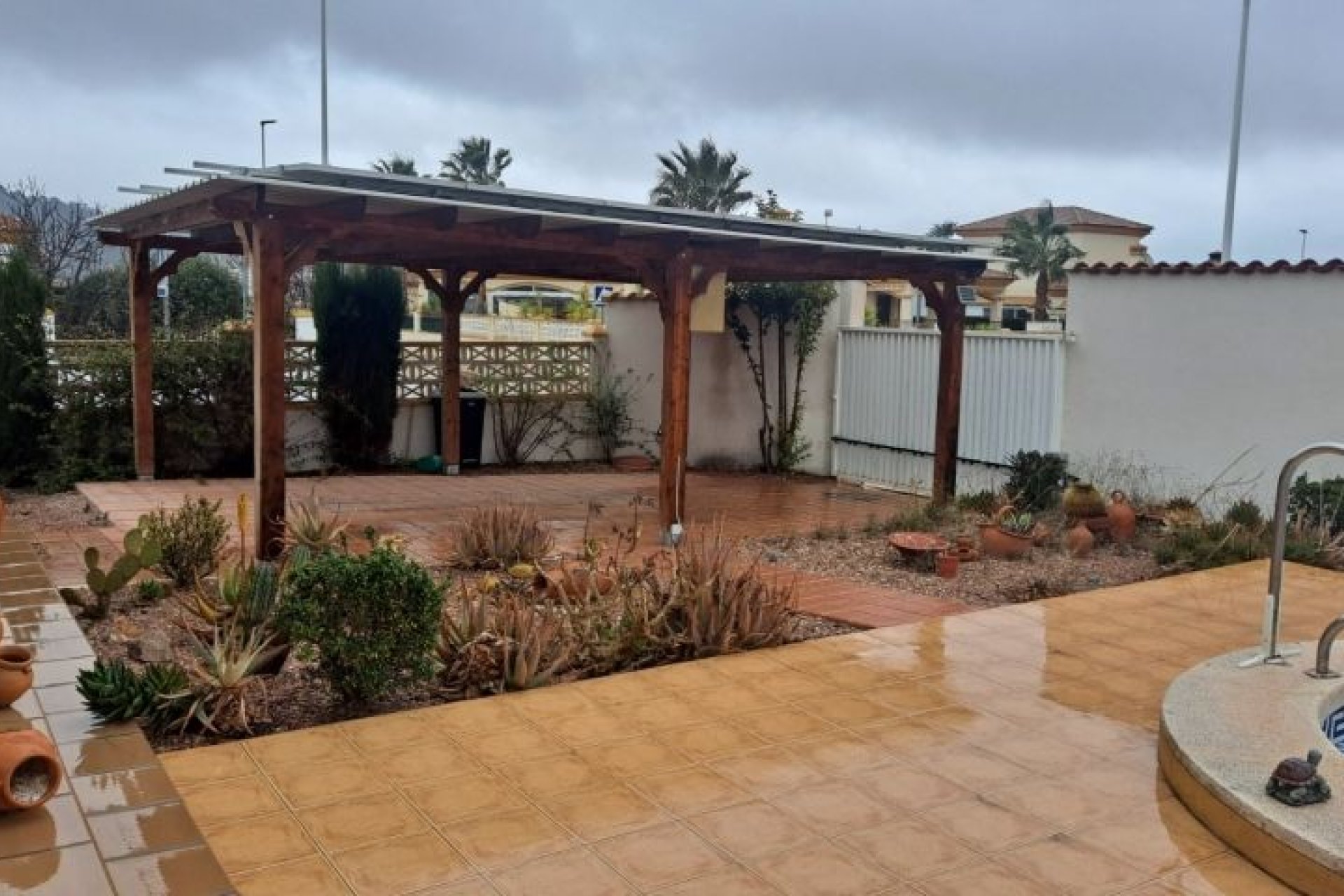 Segunda mano - Villa -
Hondón de las Nieves - Inland