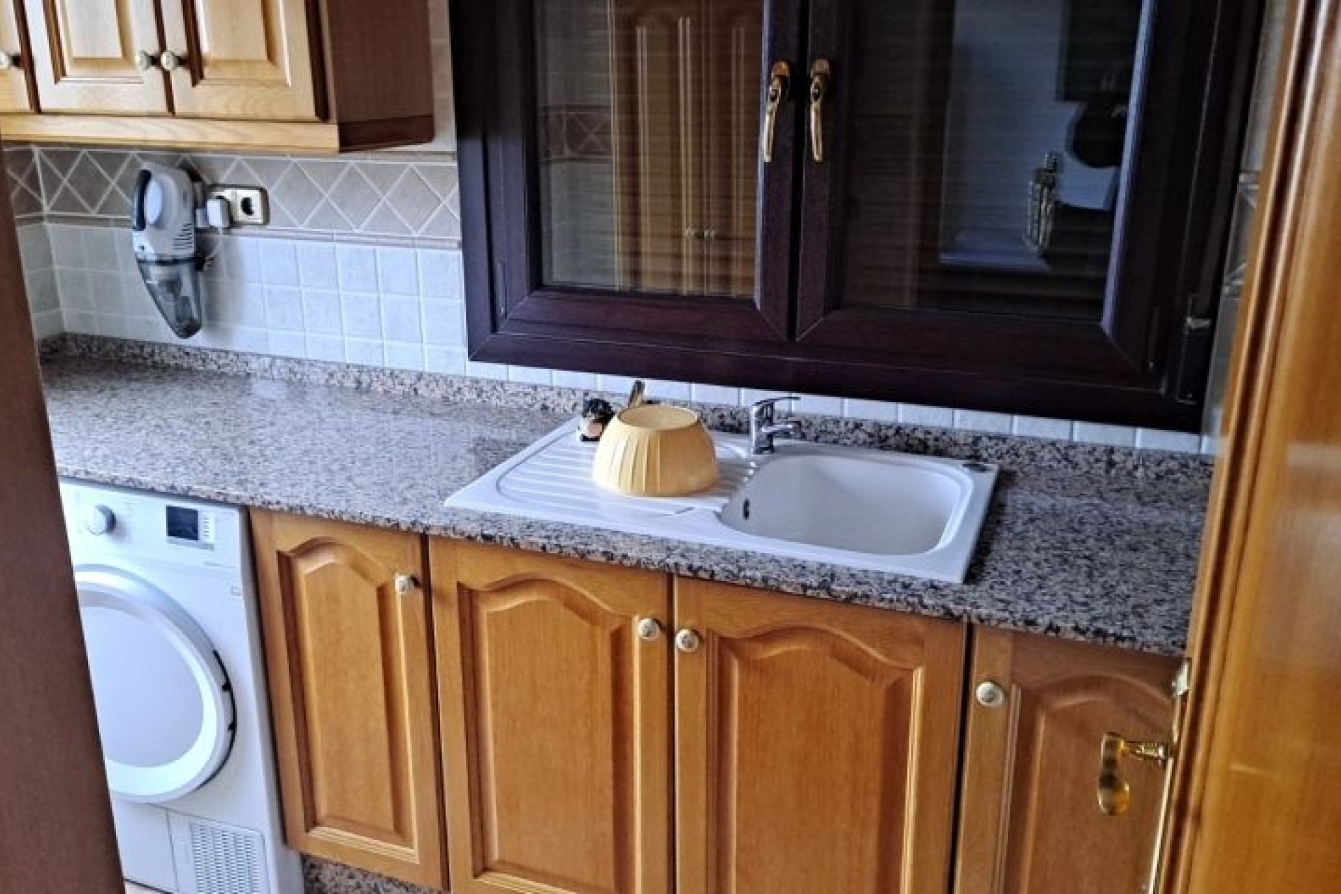 Segunda mano - Villa -
Hondón de las Nieves - Inland