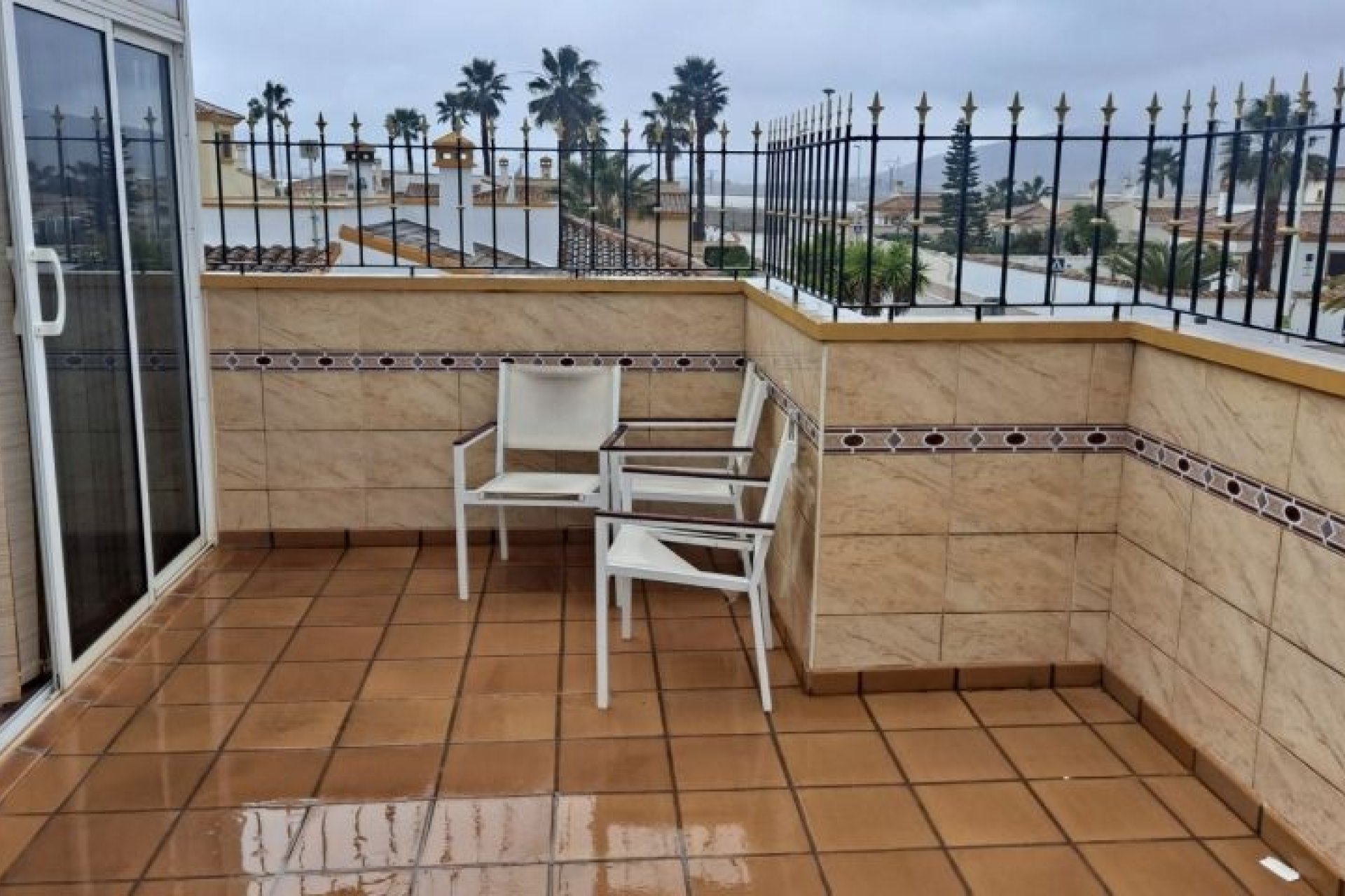 Segunda mano - Villa -
Hondón de las Nieves - Inland