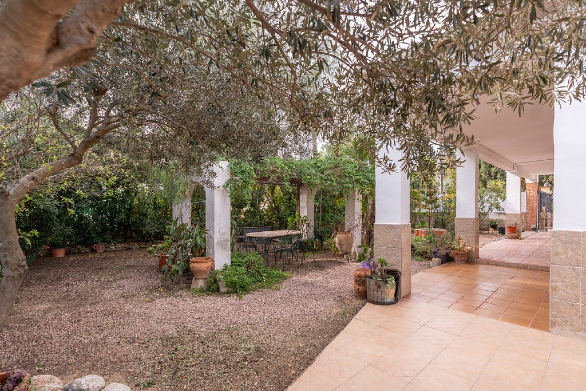 Segunda mano - Villa -
Hondón de las Nieves - Inland