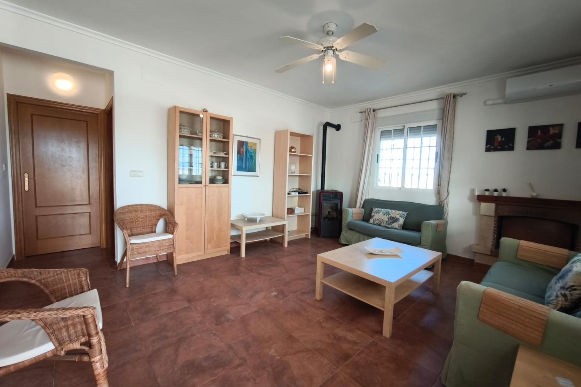 Segunda mano - Villa -
Hondón de los Fráiles - Inland