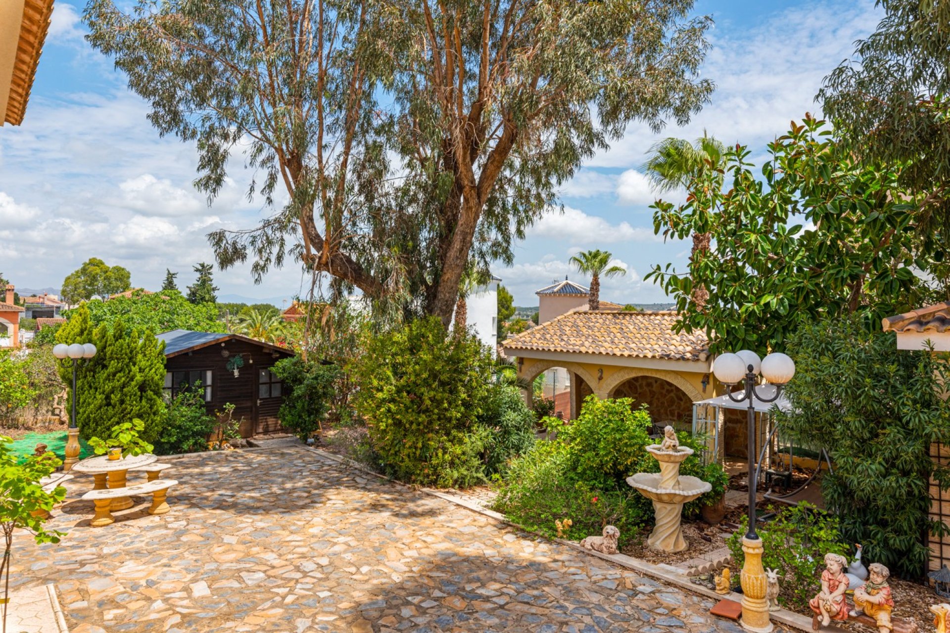 Segunda mano - Villa -
Jacarilla - Inland