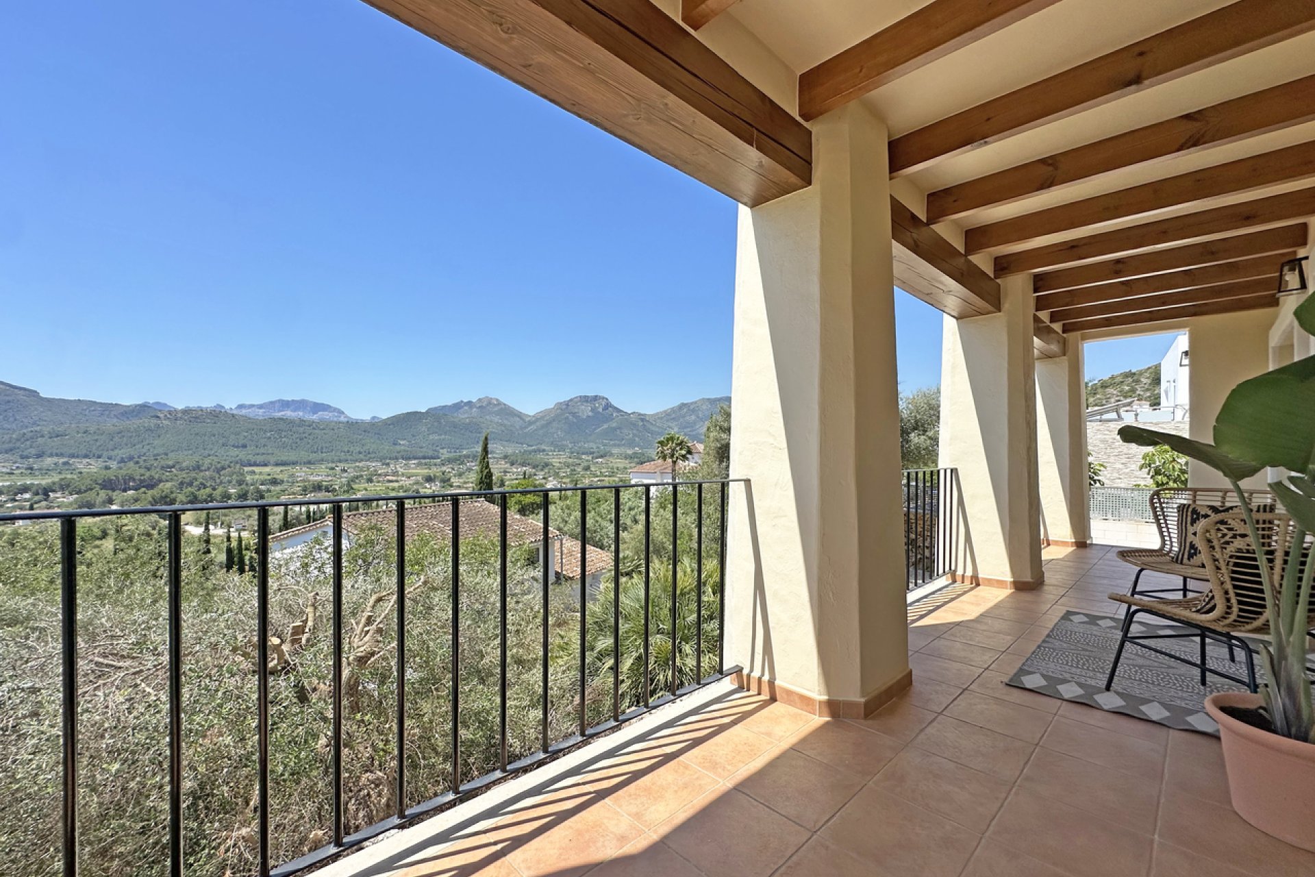 Segunda mano - Villa -
Jalón - Inland