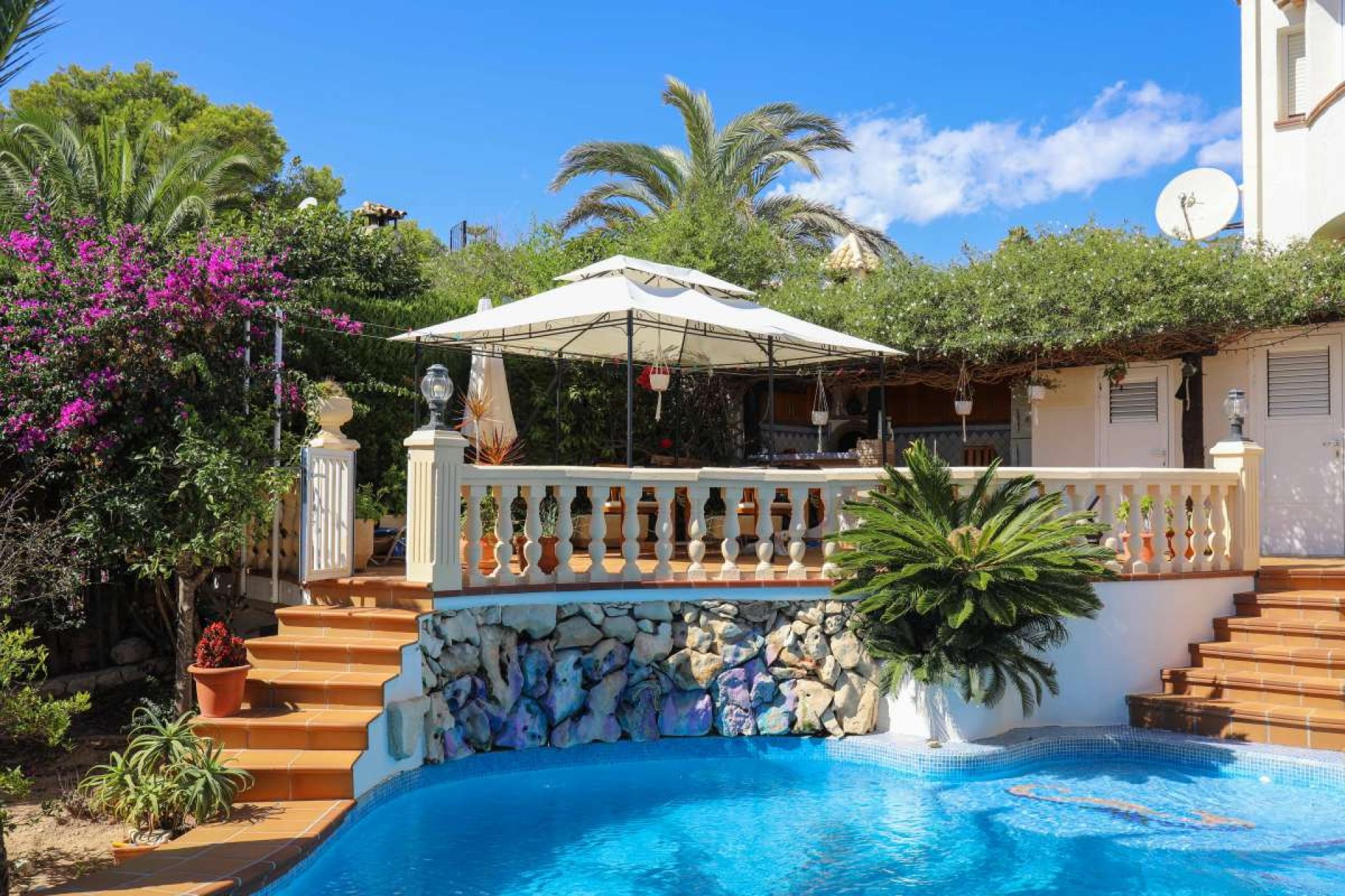 Segunda mano - Villa -
Jávea - Costa Blanca