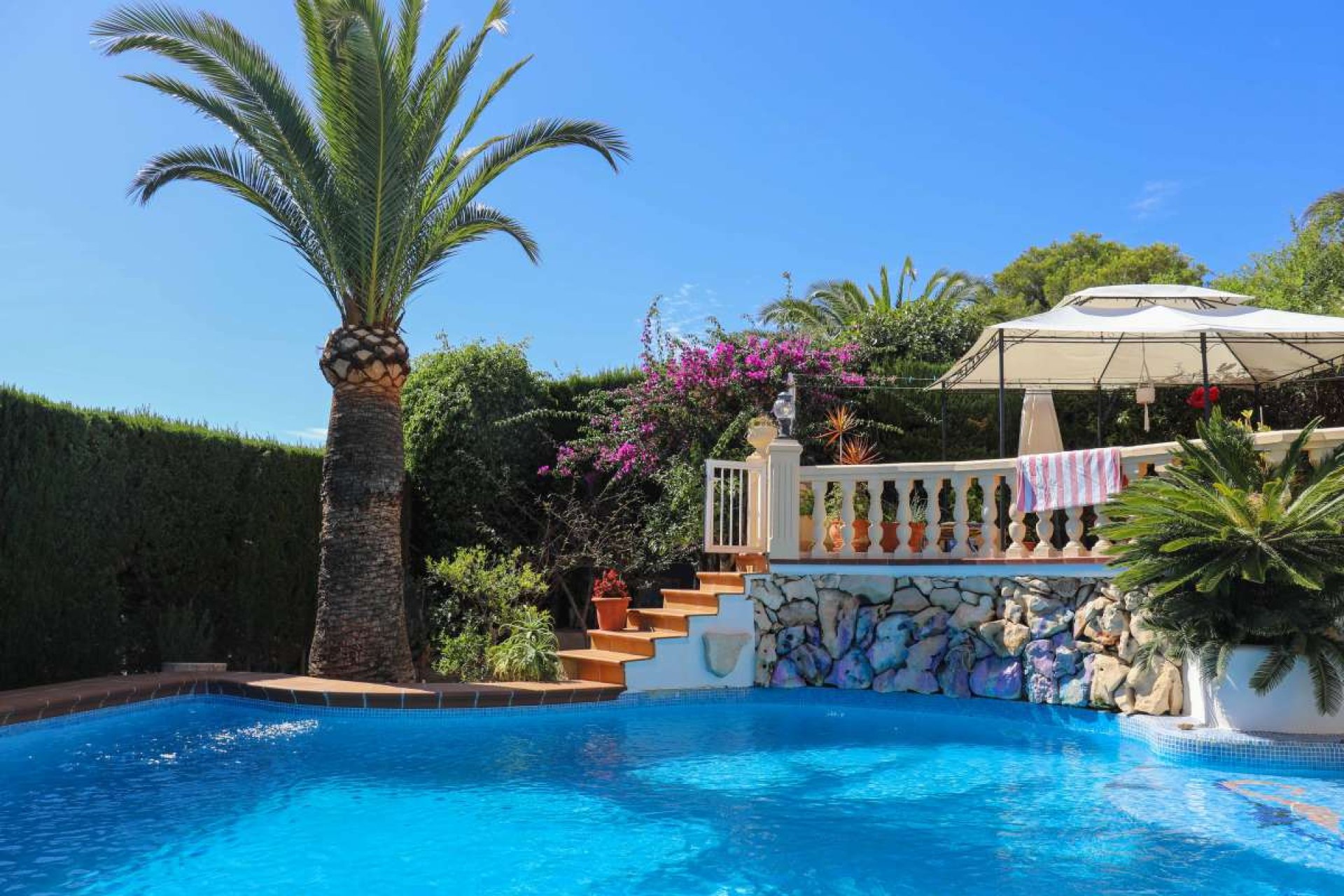 Segunda mano - Villa -
Jávea - Costa Blanca