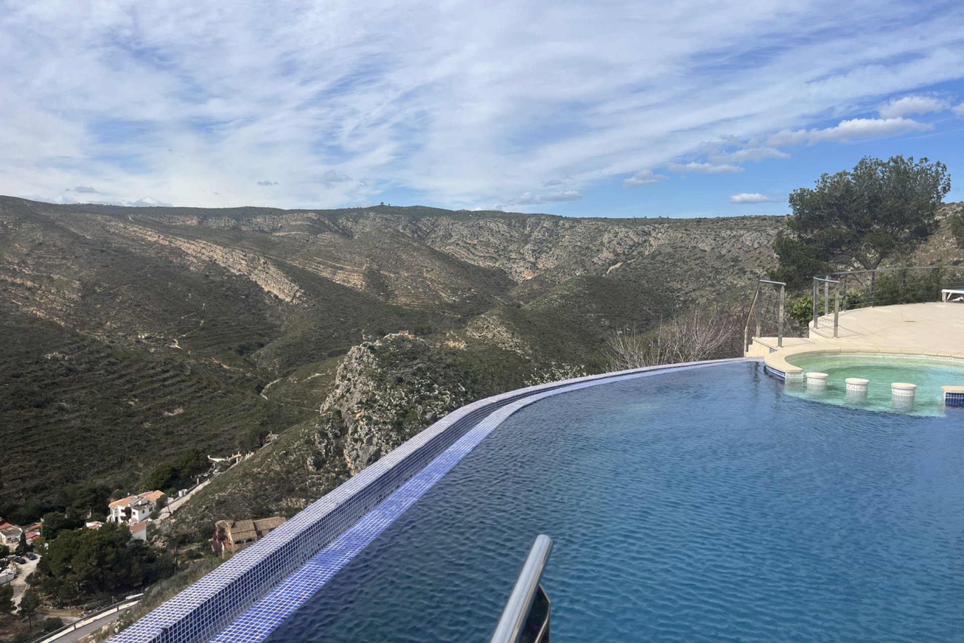 Segunda mano - Villa -
Jávea - Costa Blanca