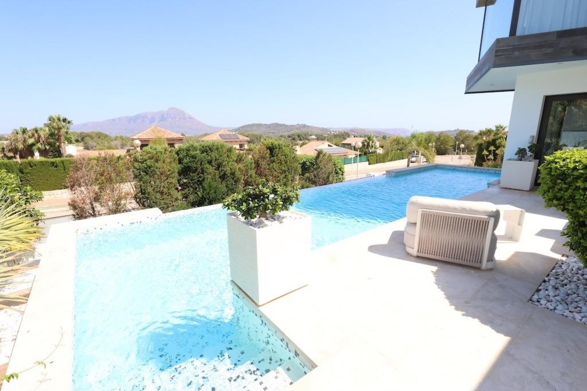 Segunda mano - Villa -
Jávea - Costa Blanca